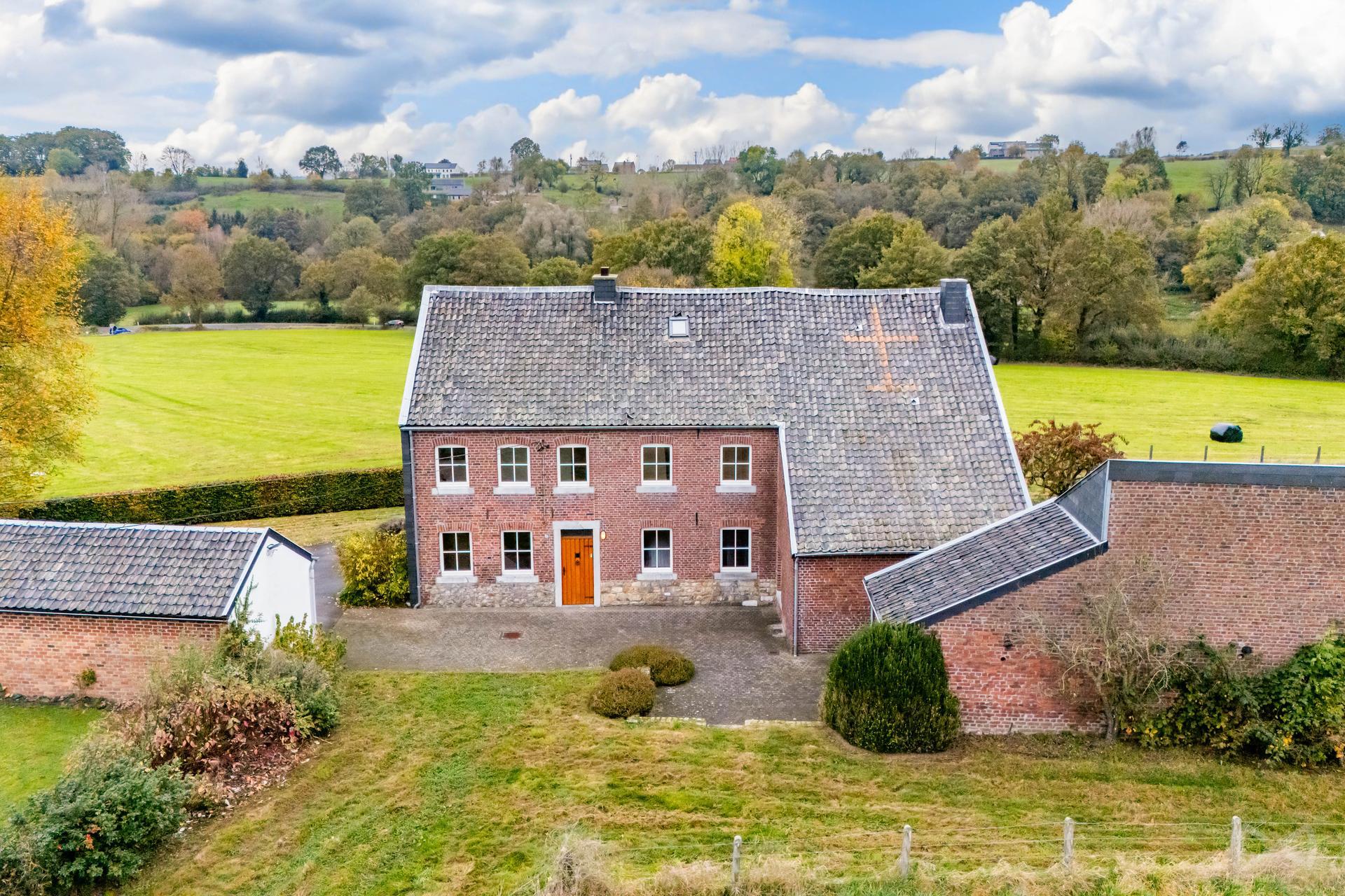 Picture 1 of 5 for House with eight bedrooms in Thimister-clermont