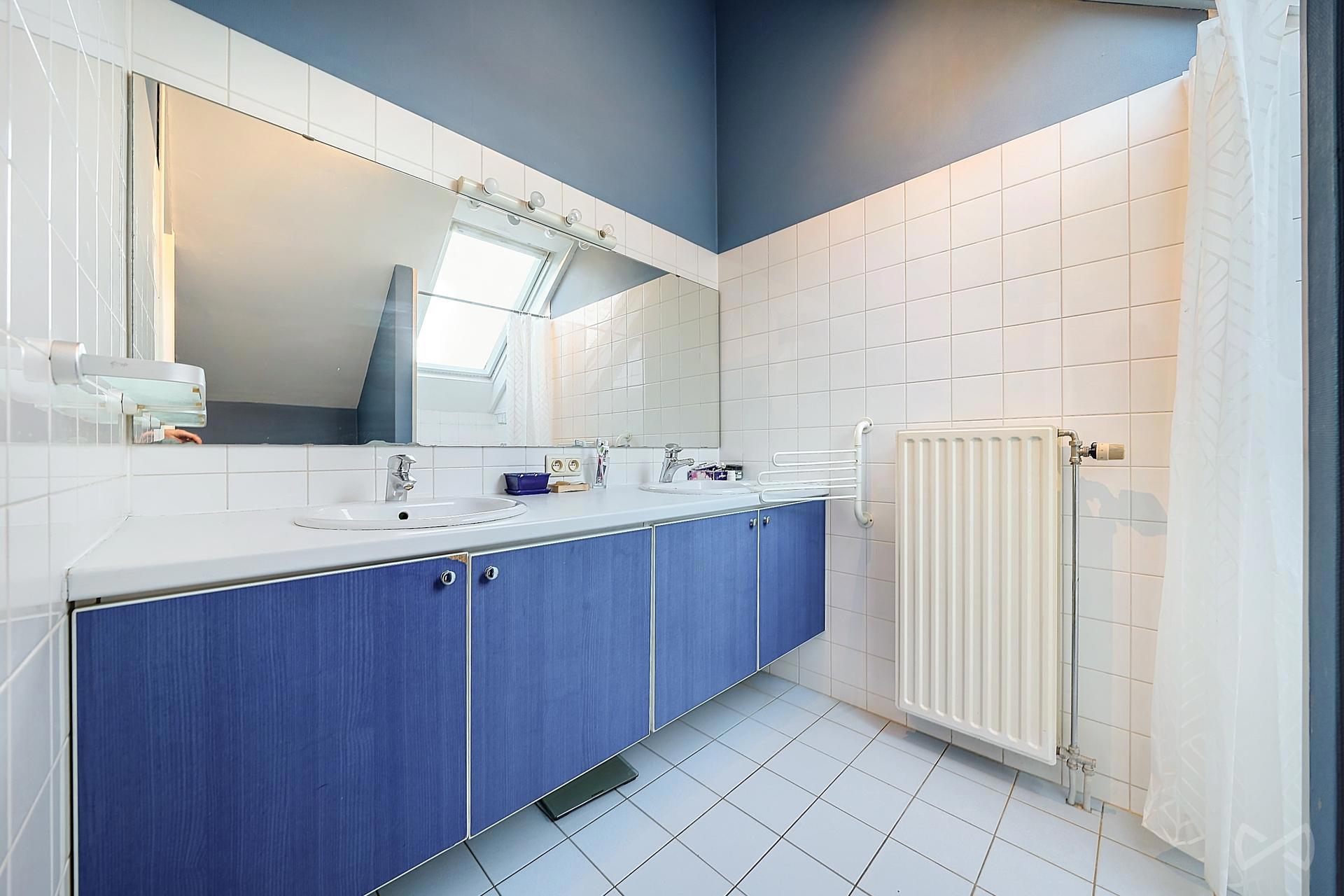 Foto 1 van 4 van Villa met vier slaapkamers in Embourg