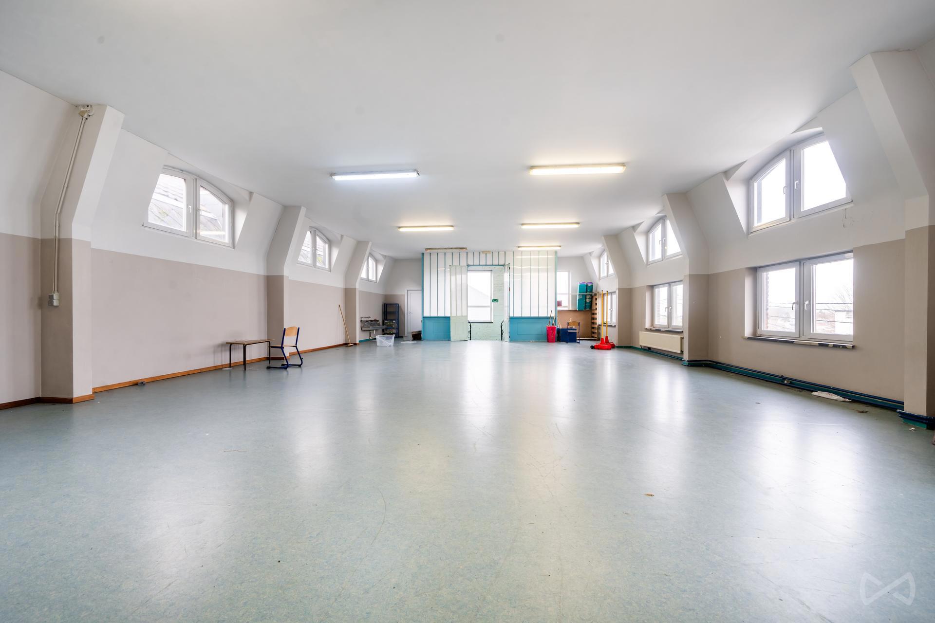 Picture 3 of 3 for Multi-purpose building in Frameries