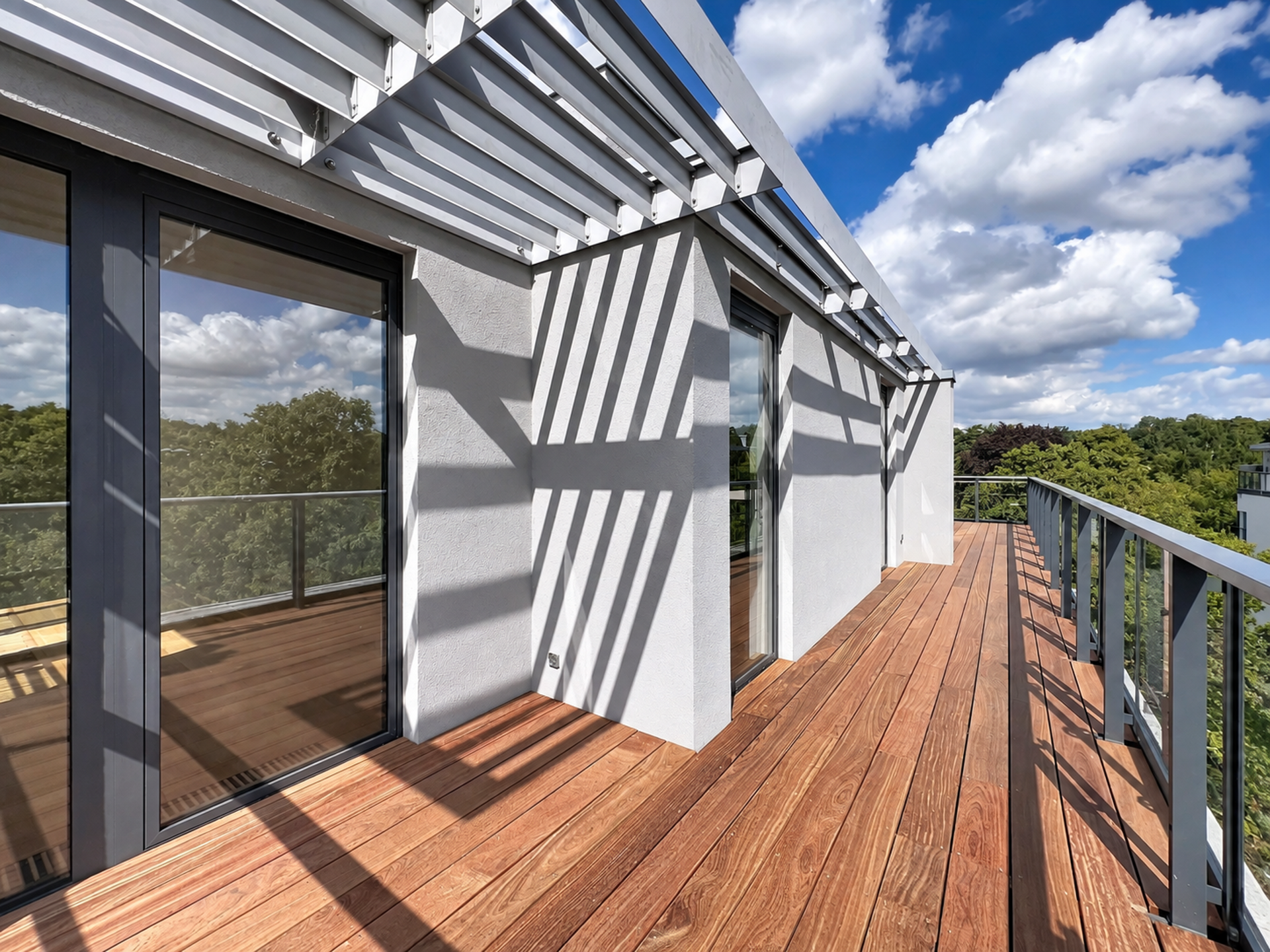 Picture 3 of 3 for Penthouse with two bedrooms in Uccle
