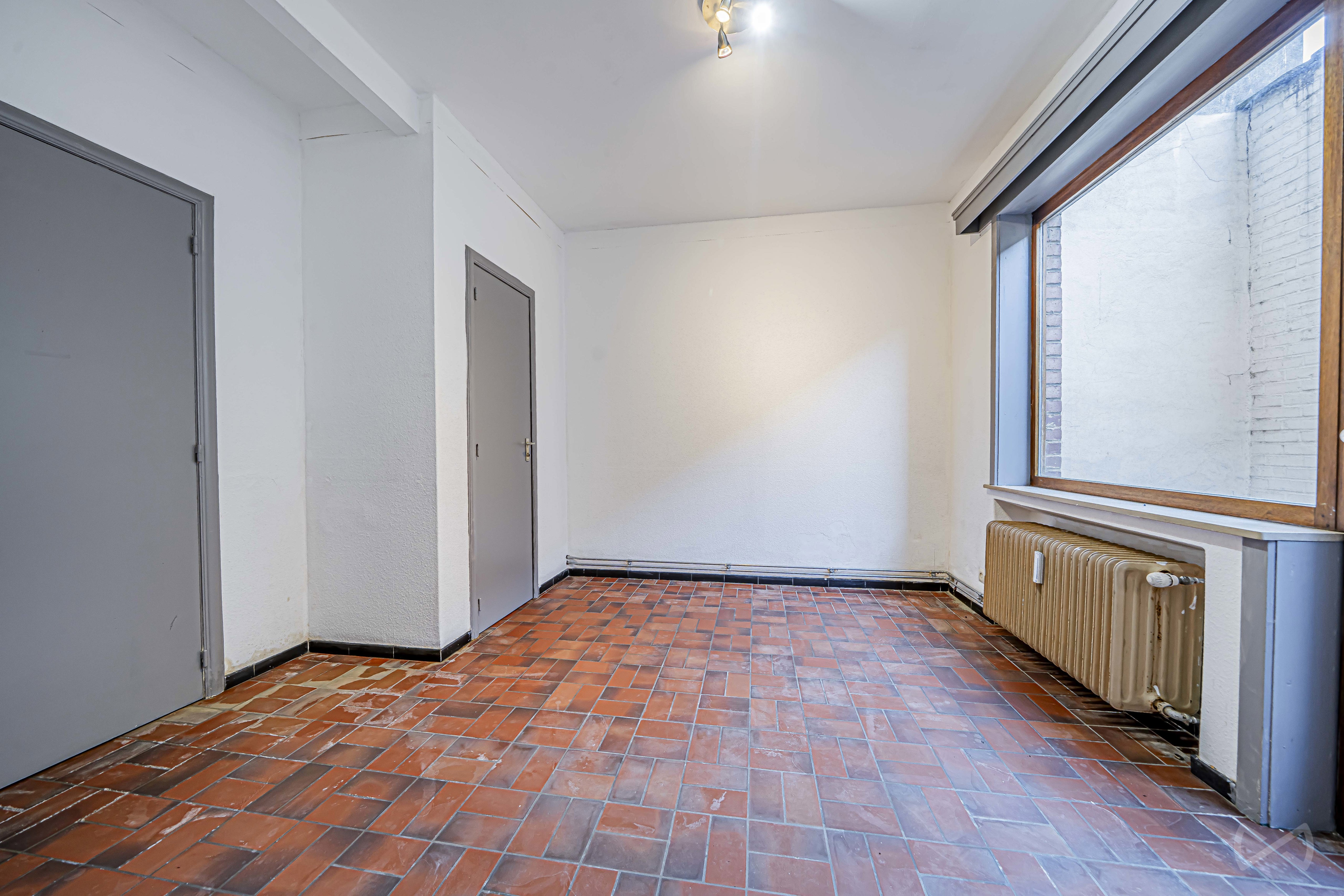 Picture 2 of 4 for Studio in Mons