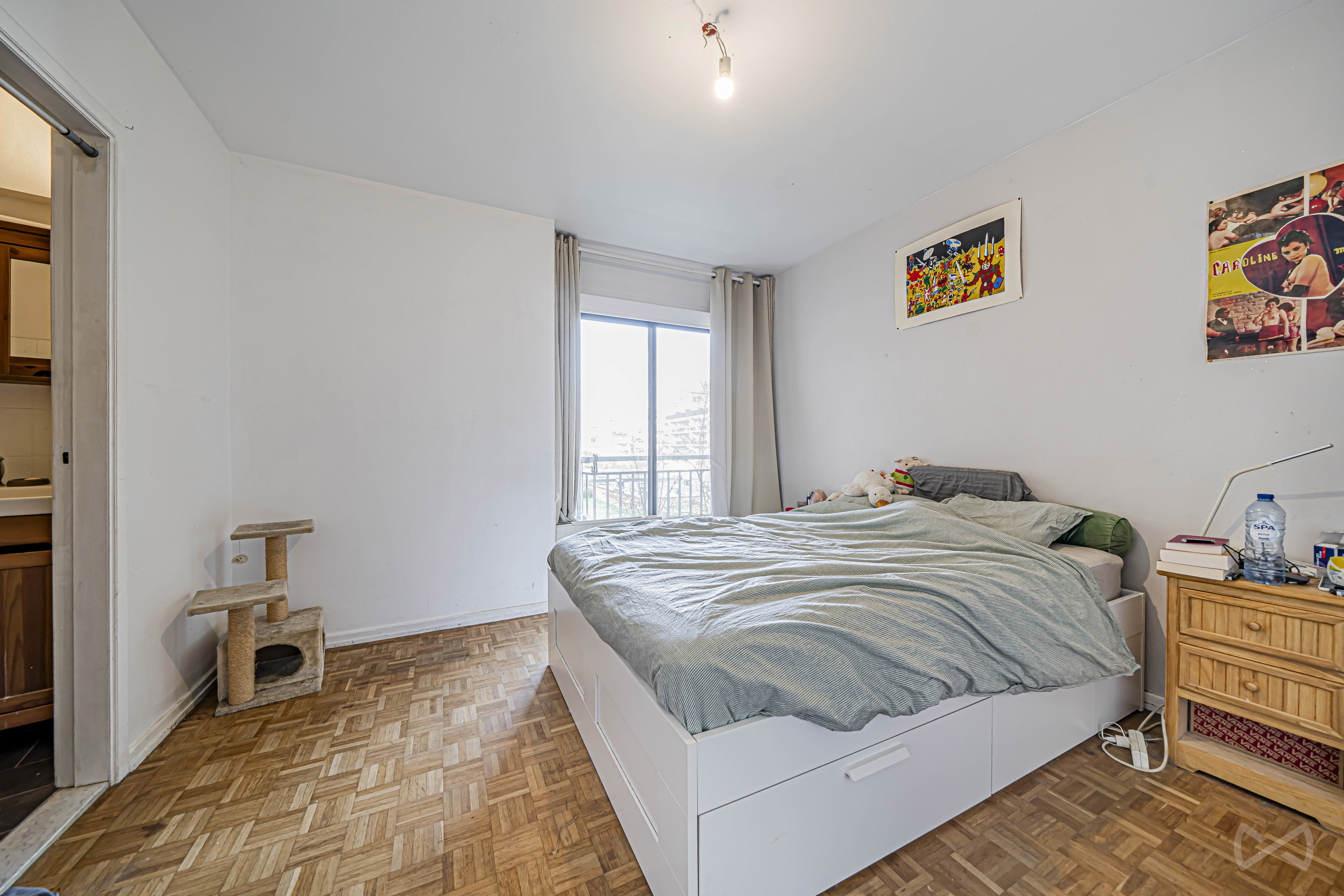 Foto 4 van 4 van Appartement met drie slaapkamers in Molenbeek-saint-jean