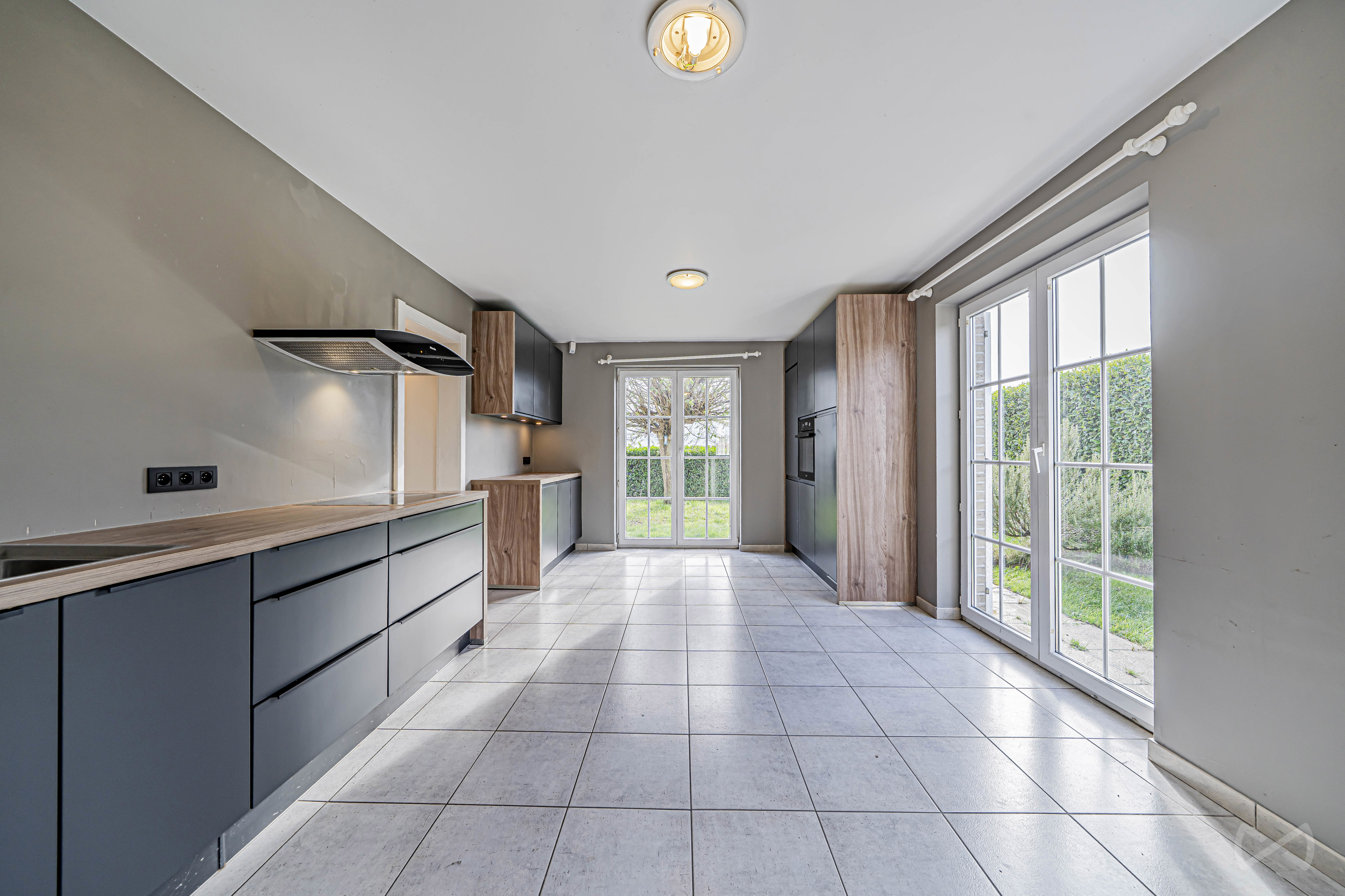 Picture 1 of 4 for House with four bedrooms in Duisburg
