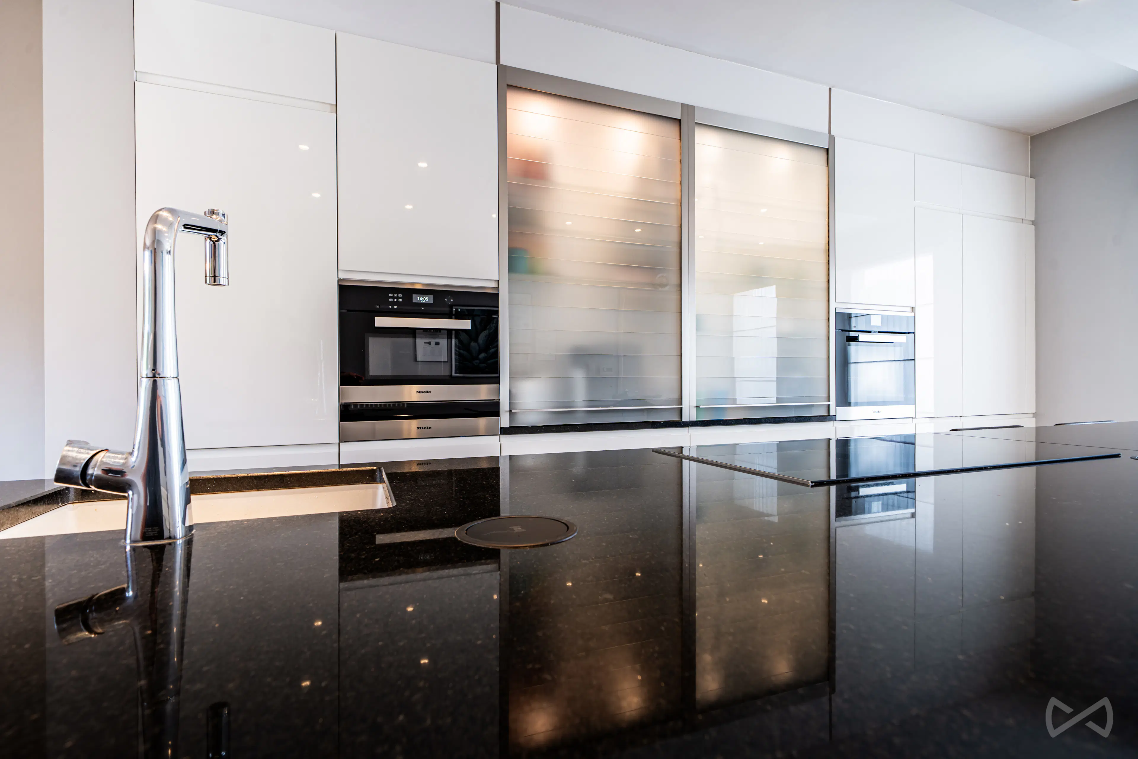 Picture 1 of 4 for House with five bedrooms in Mont-sur-marchienne