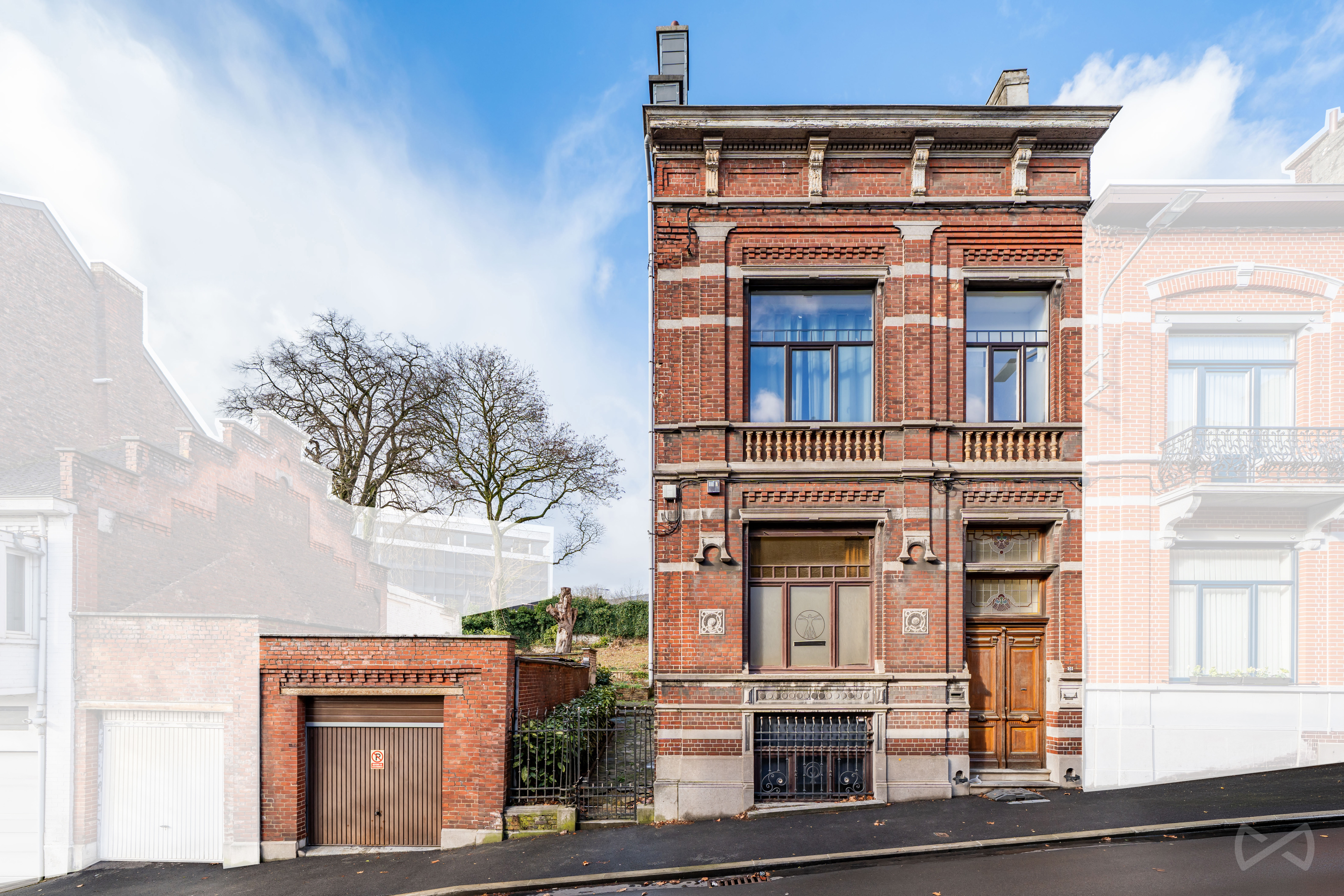 Photo 1 sur 5 pour Immeuble mixte de neuf chambres à Montignies-Sur-Sambre
