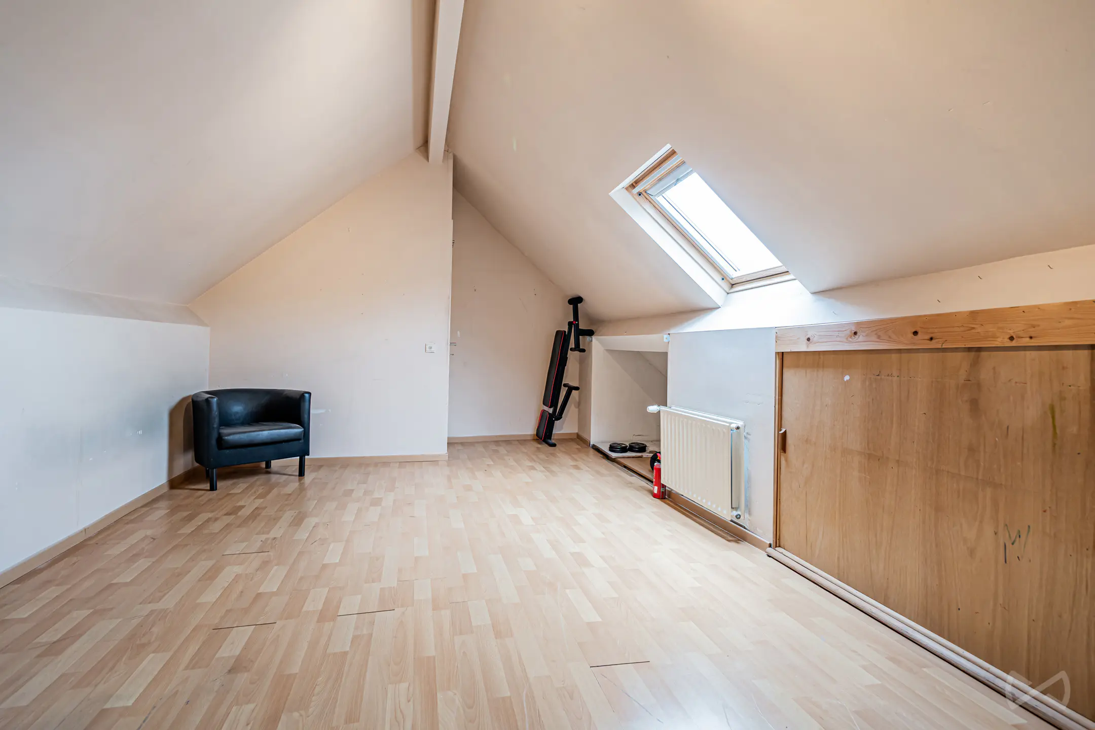 Photo 2 sur 4 pour Maison de huit chambres à Schaerbeek