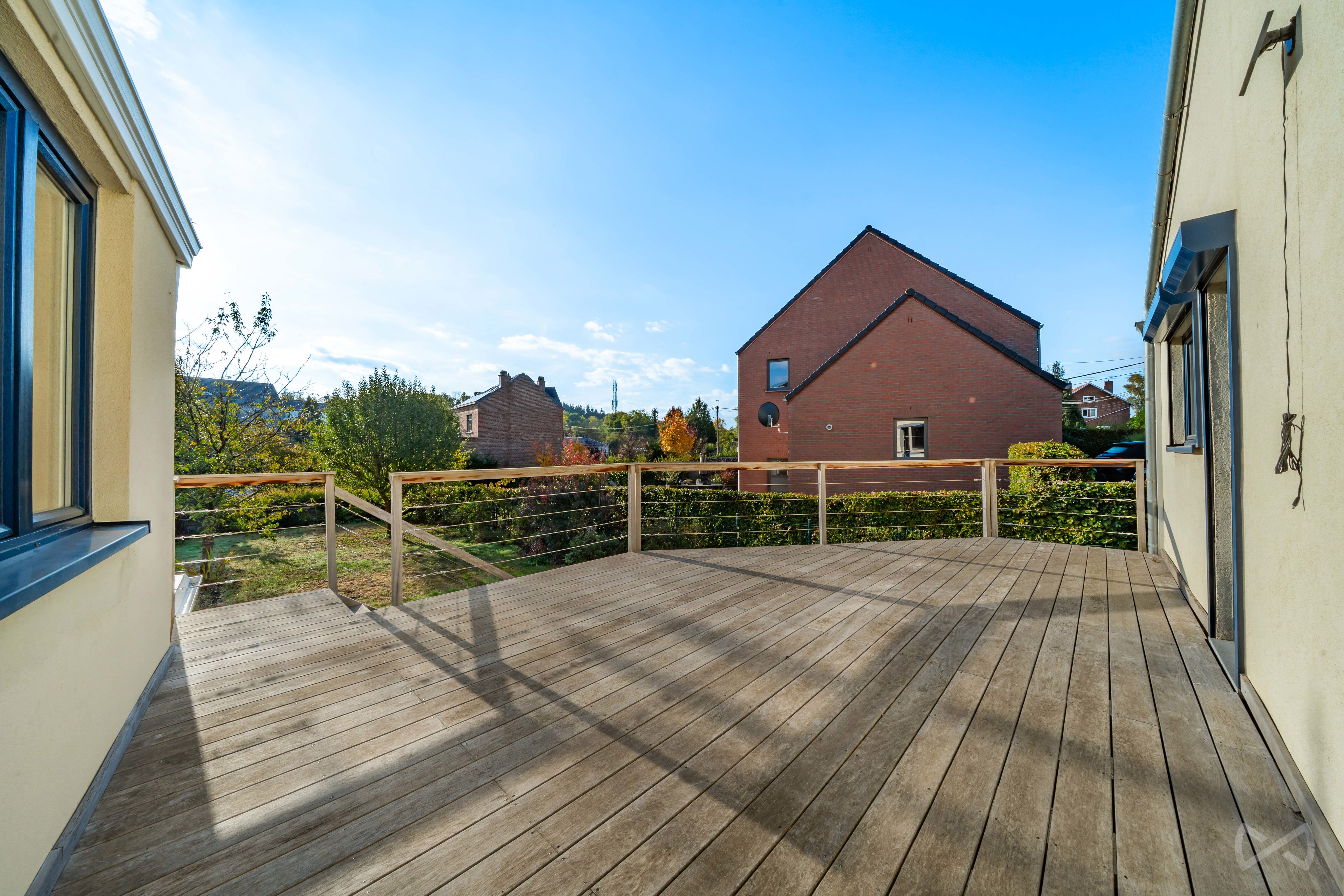 Picture 4 of 4 for House with five bedrooms in Court-saint-Étienne