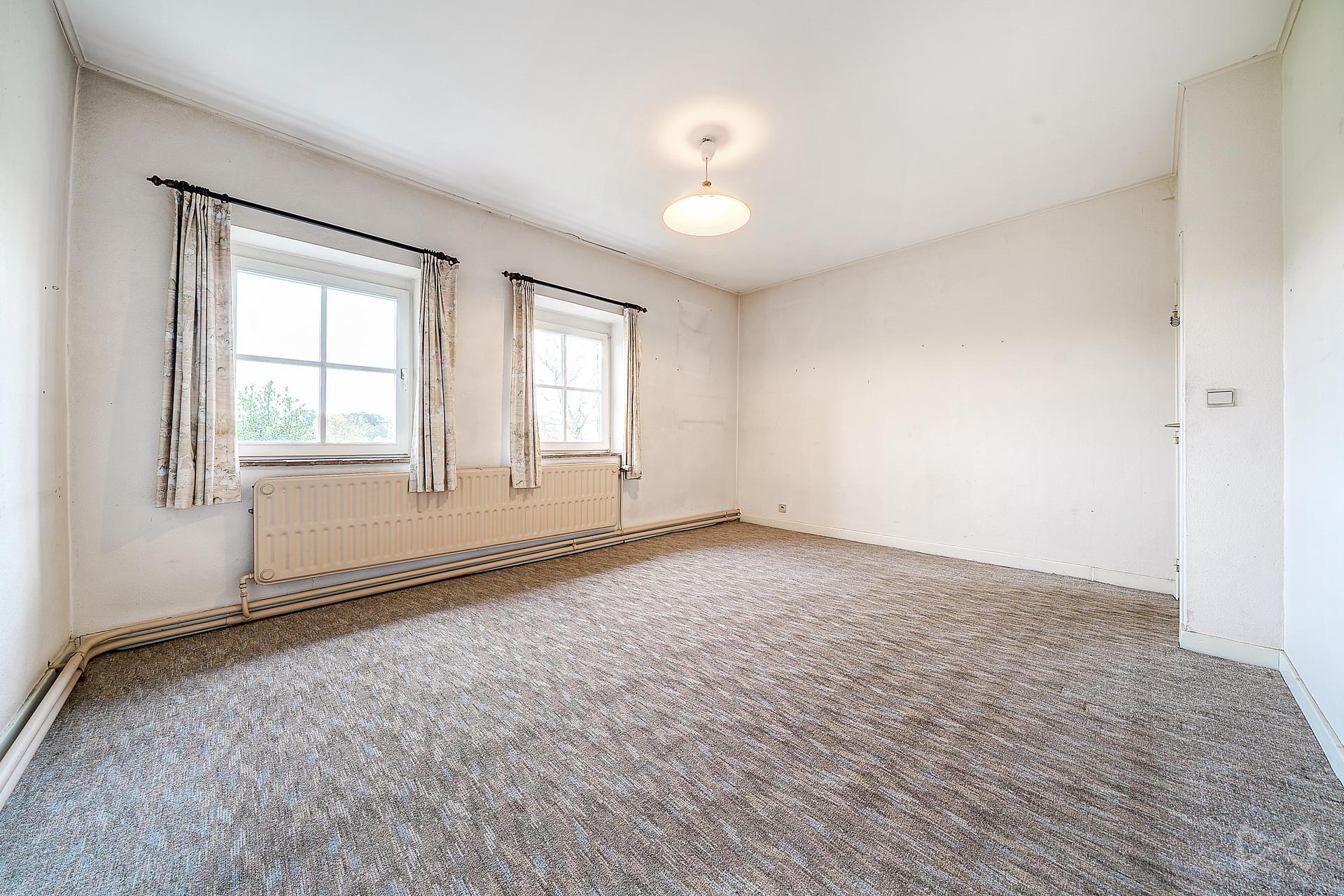 Picture 1 of 4 for House with eight bedrooms in Thimister-clermont