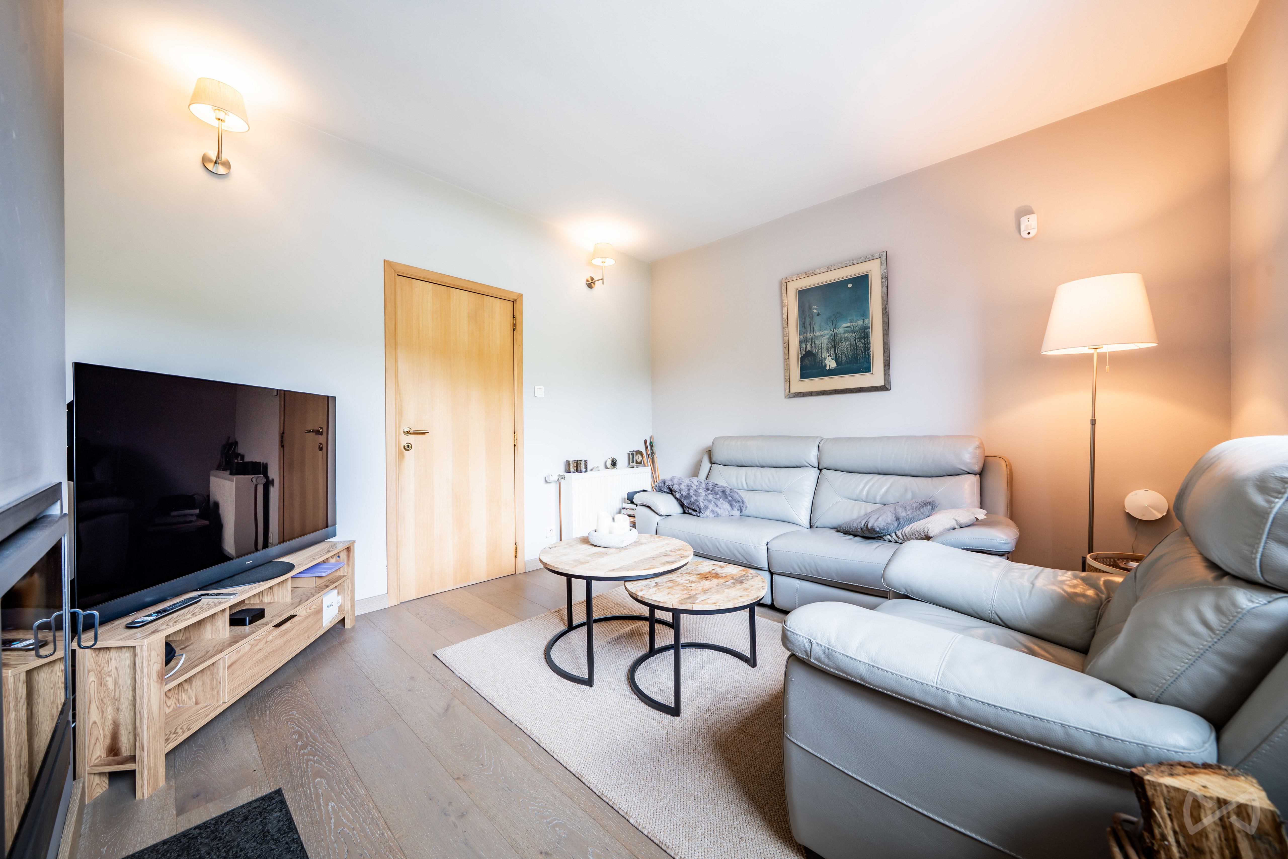 Picture 4 of 4 for House with five bedrooms in Mont-sur-marchienne