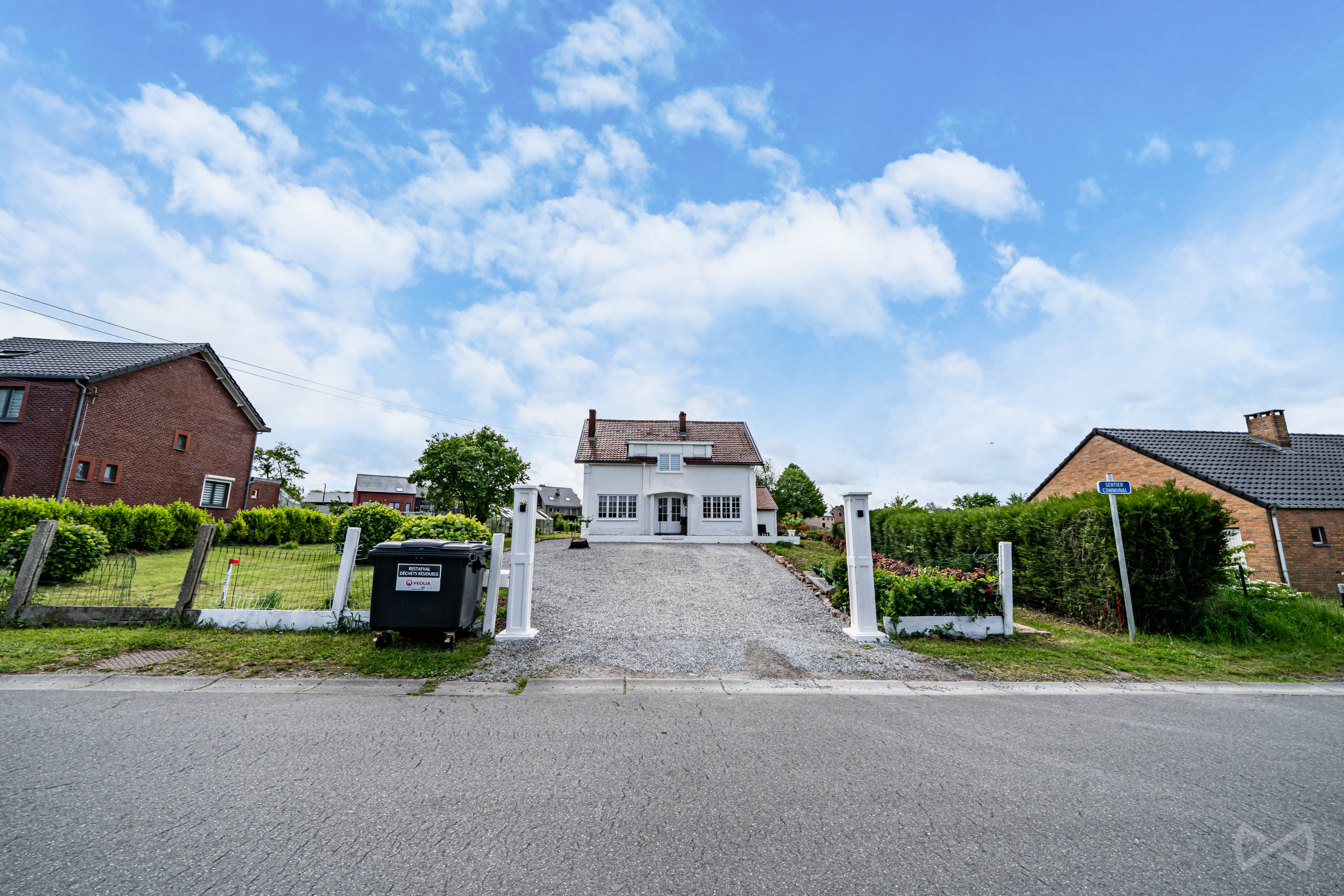 Picture of the property