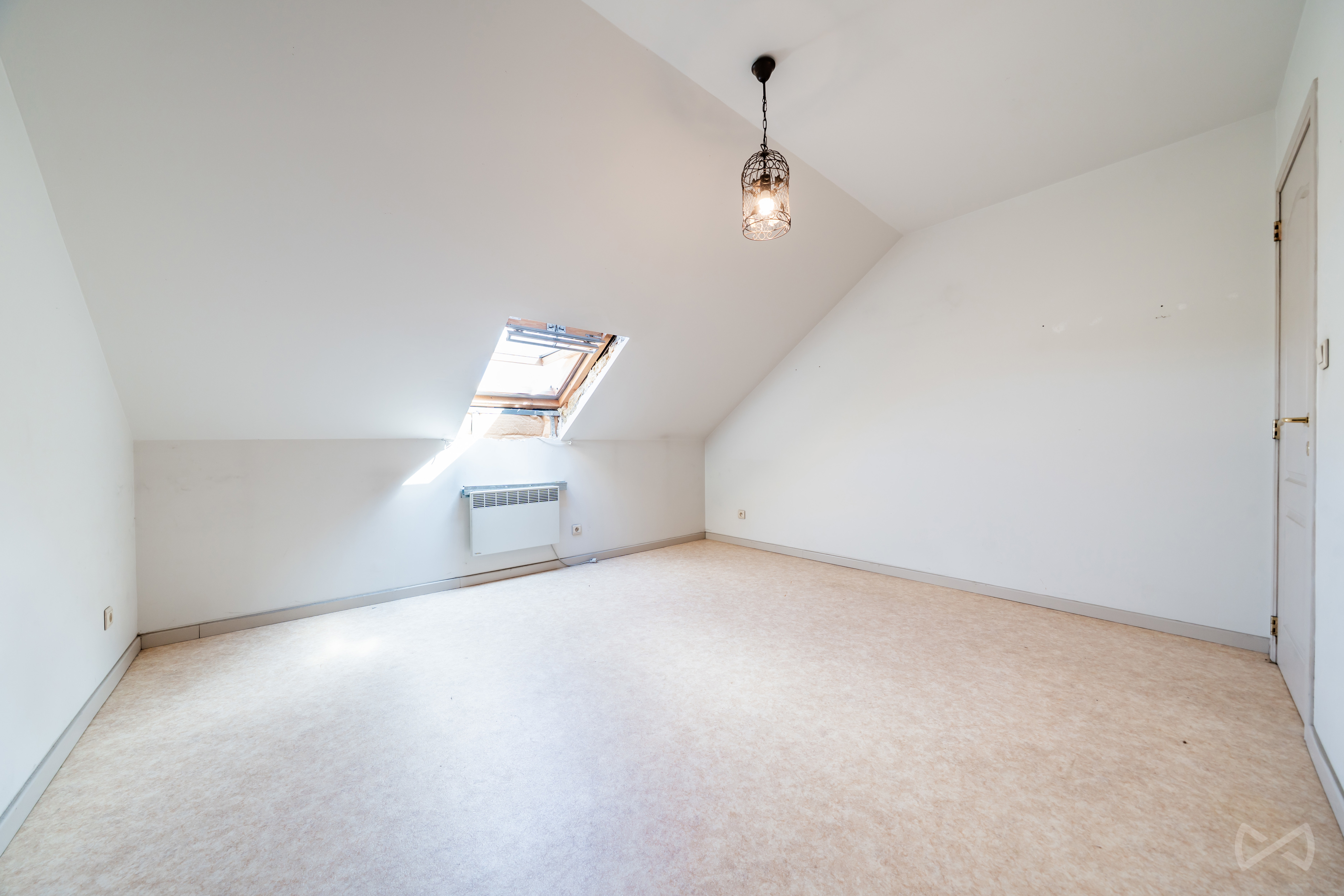 Picture 3 of 4 for Multi-purpose building with two bedrooms in Couvin