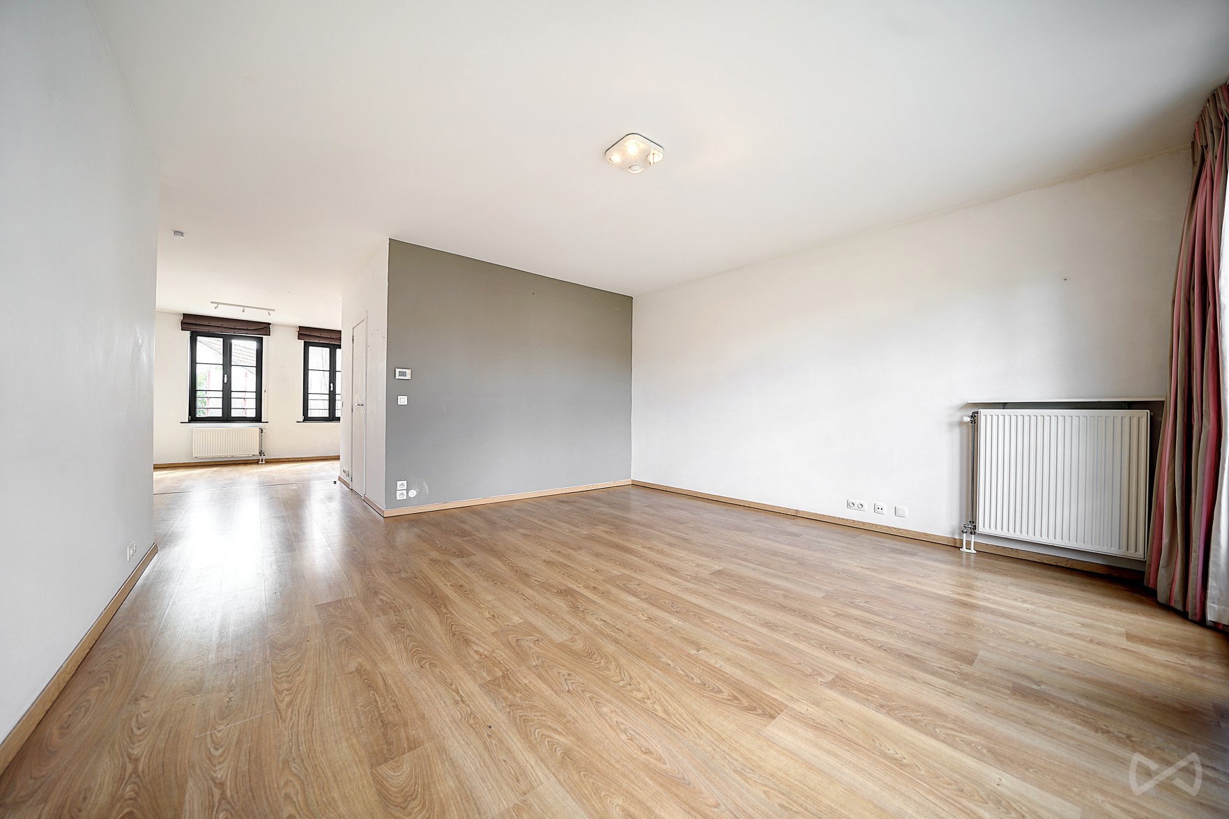 Picture 1 of 4 for Flat with five bedrooms in Molenbeek-saint-jean