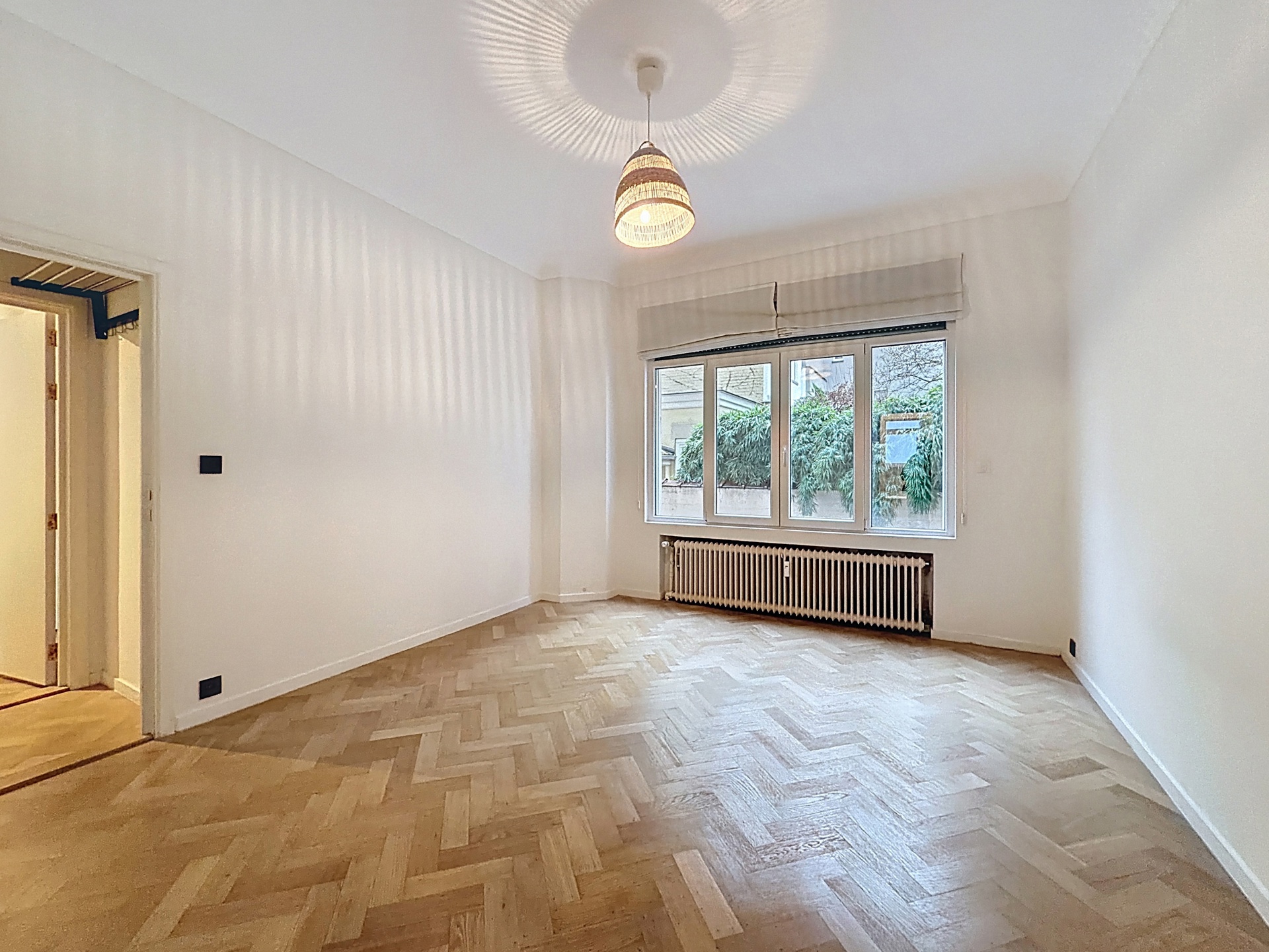 Foto 2 van 4 van Gelijkvloerse verdieping met één slaapkamer in Ixelles