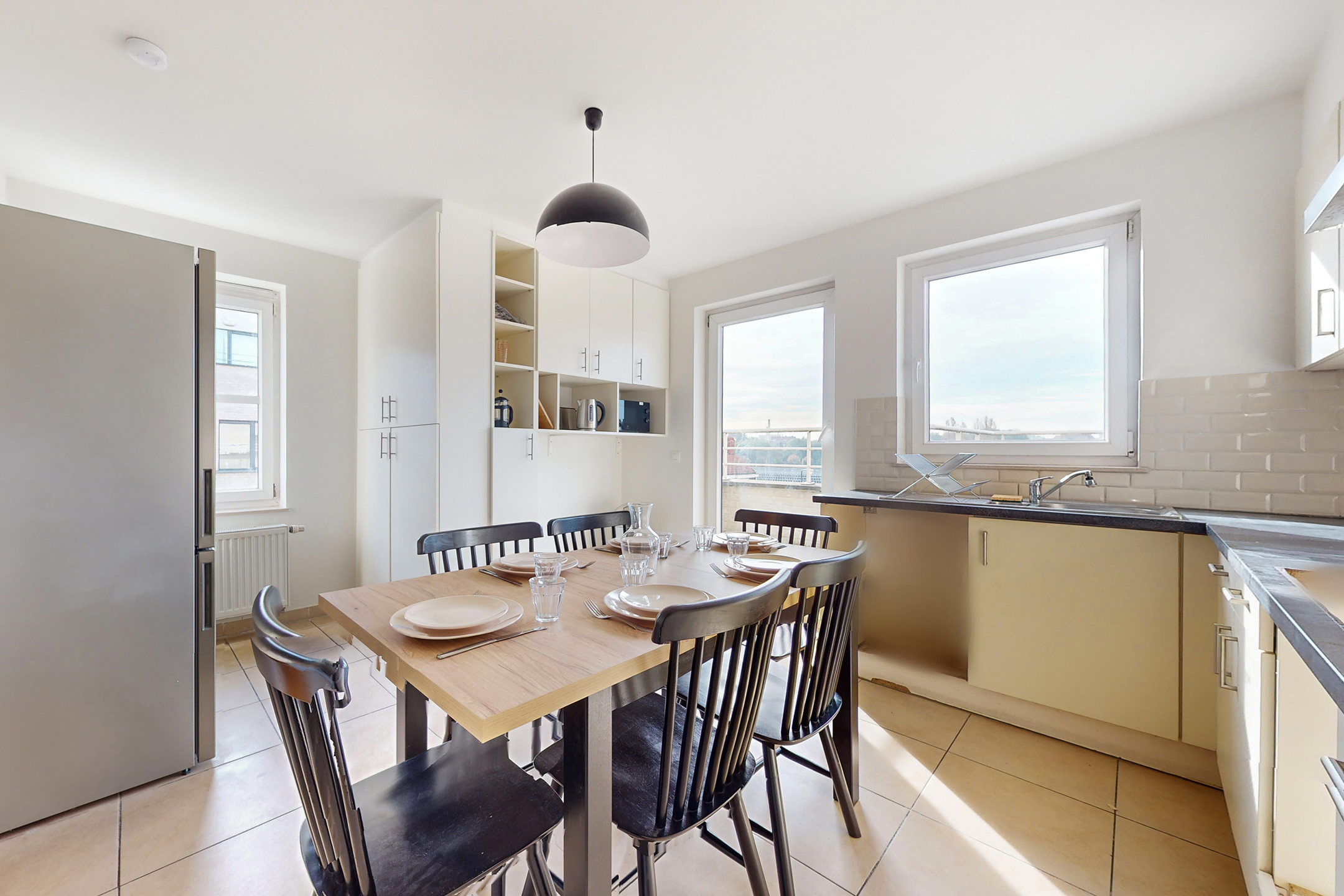 Picture 1 of 4 for Flat with four bedrooms in Jette