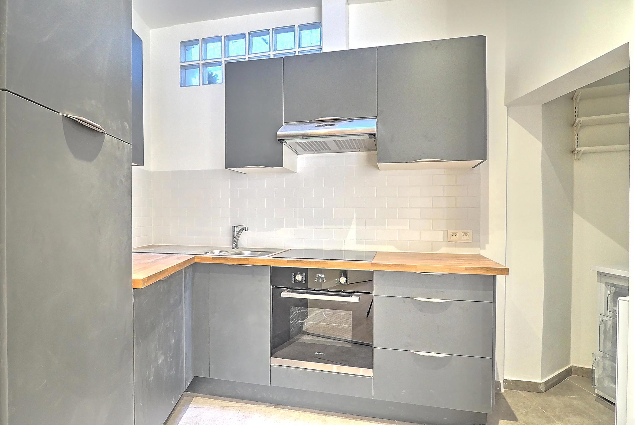 Picture 2 of 4 for House in Schaerbeek