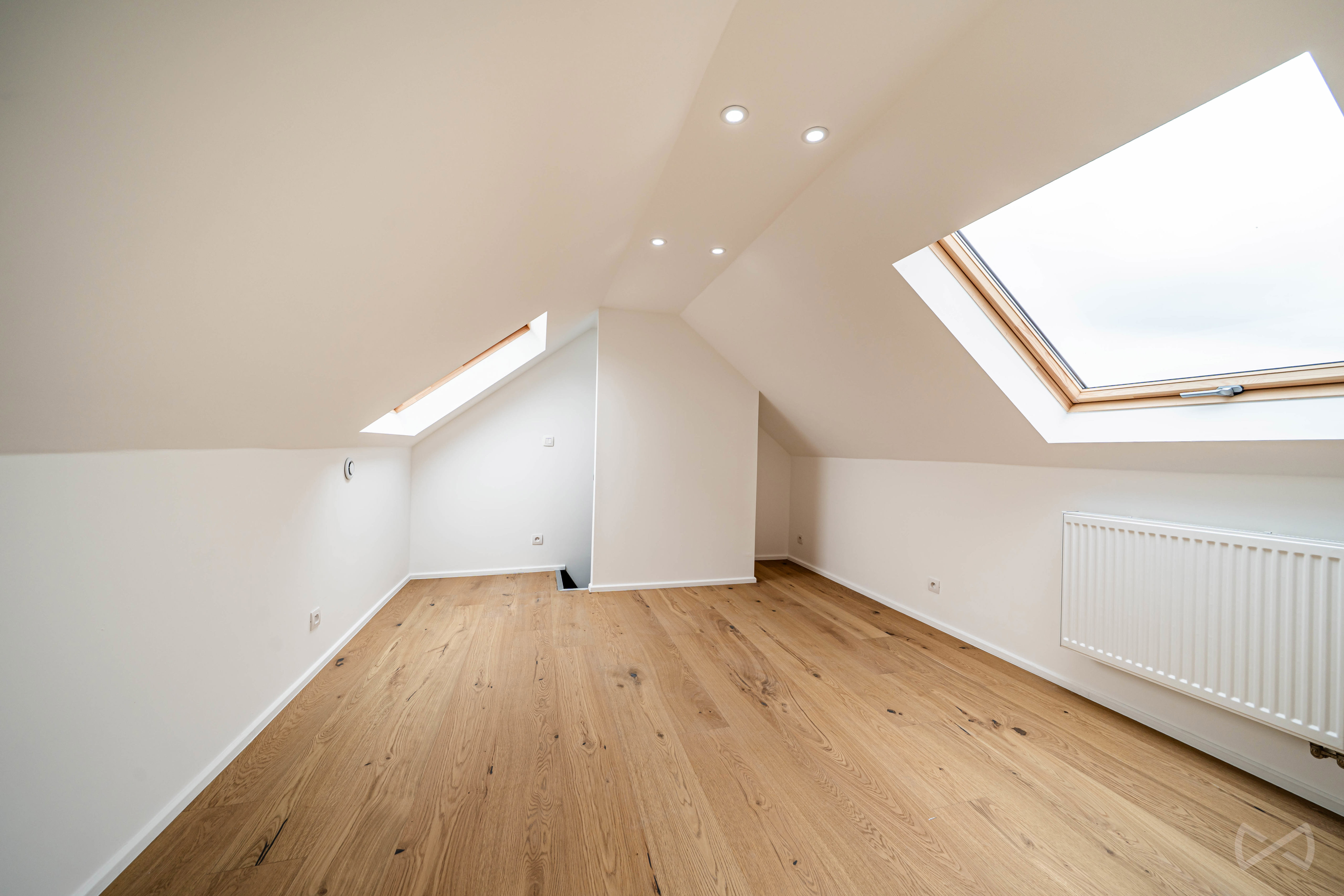 Picture 1 of 4 for Triplex with three bedrooms in Brussels