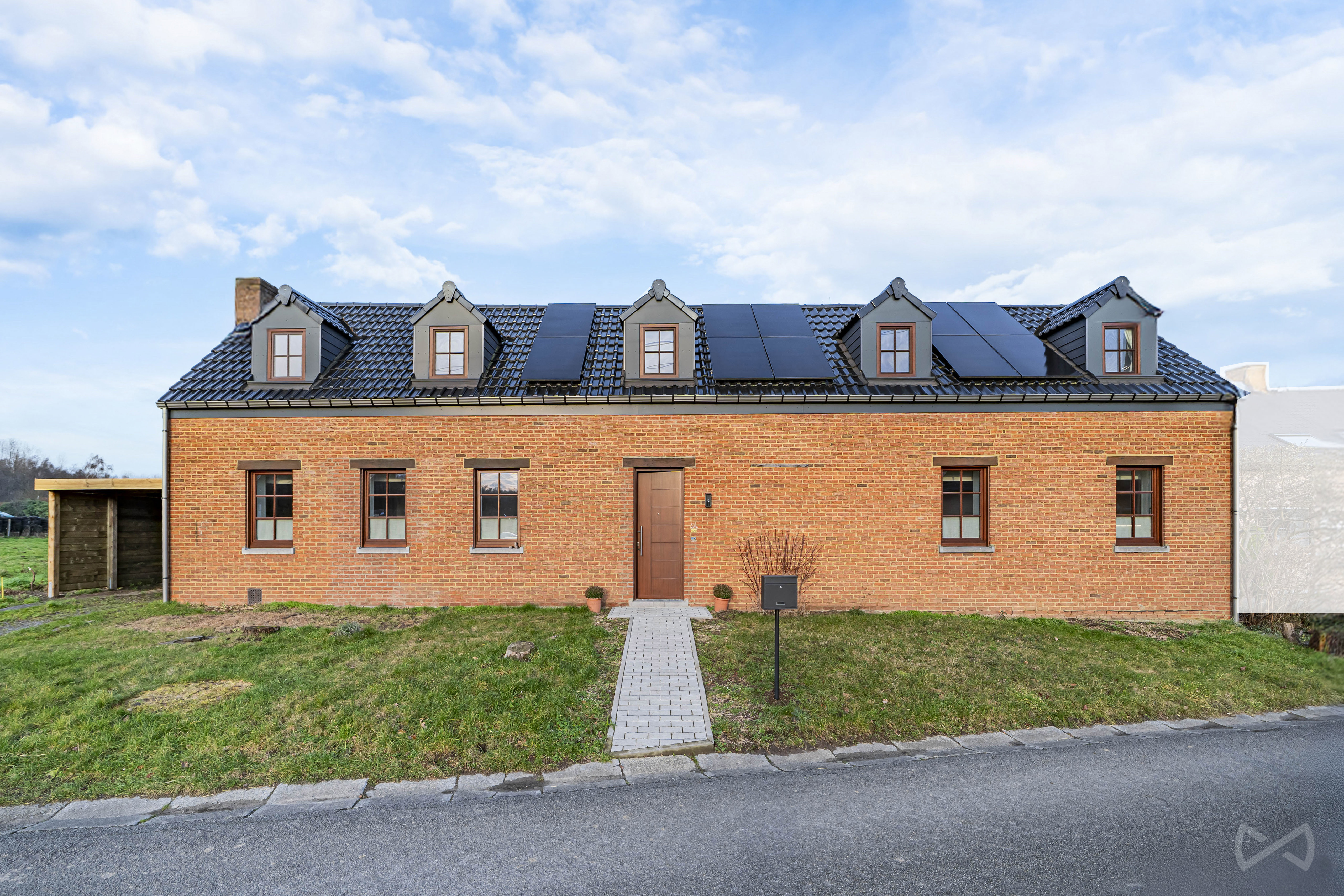 Photo 2 sur 3 pour Maison de quatre chambres à Herchies