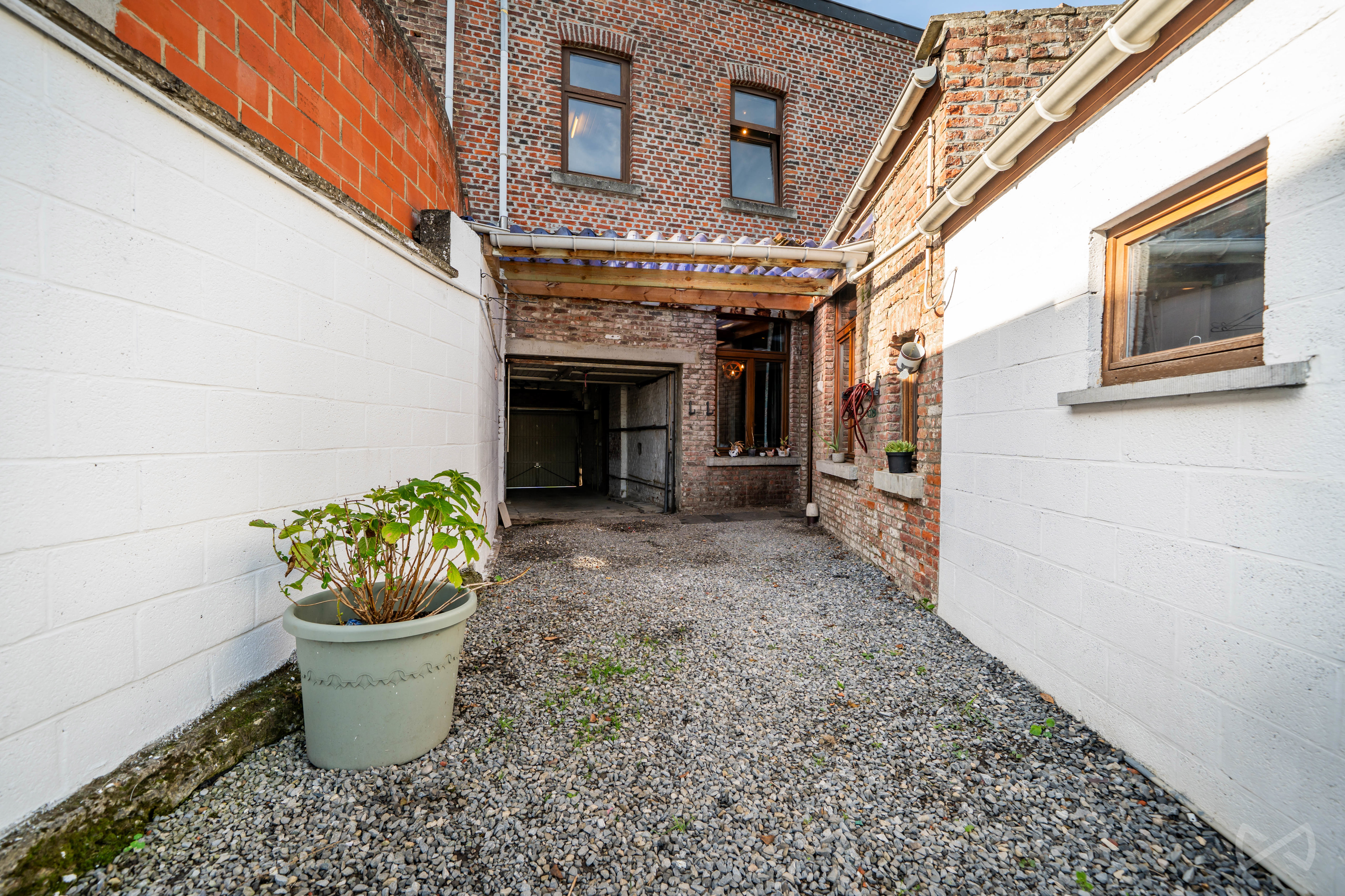 Picture 1 of 4 for House with three bedrooms in Mons Hyon