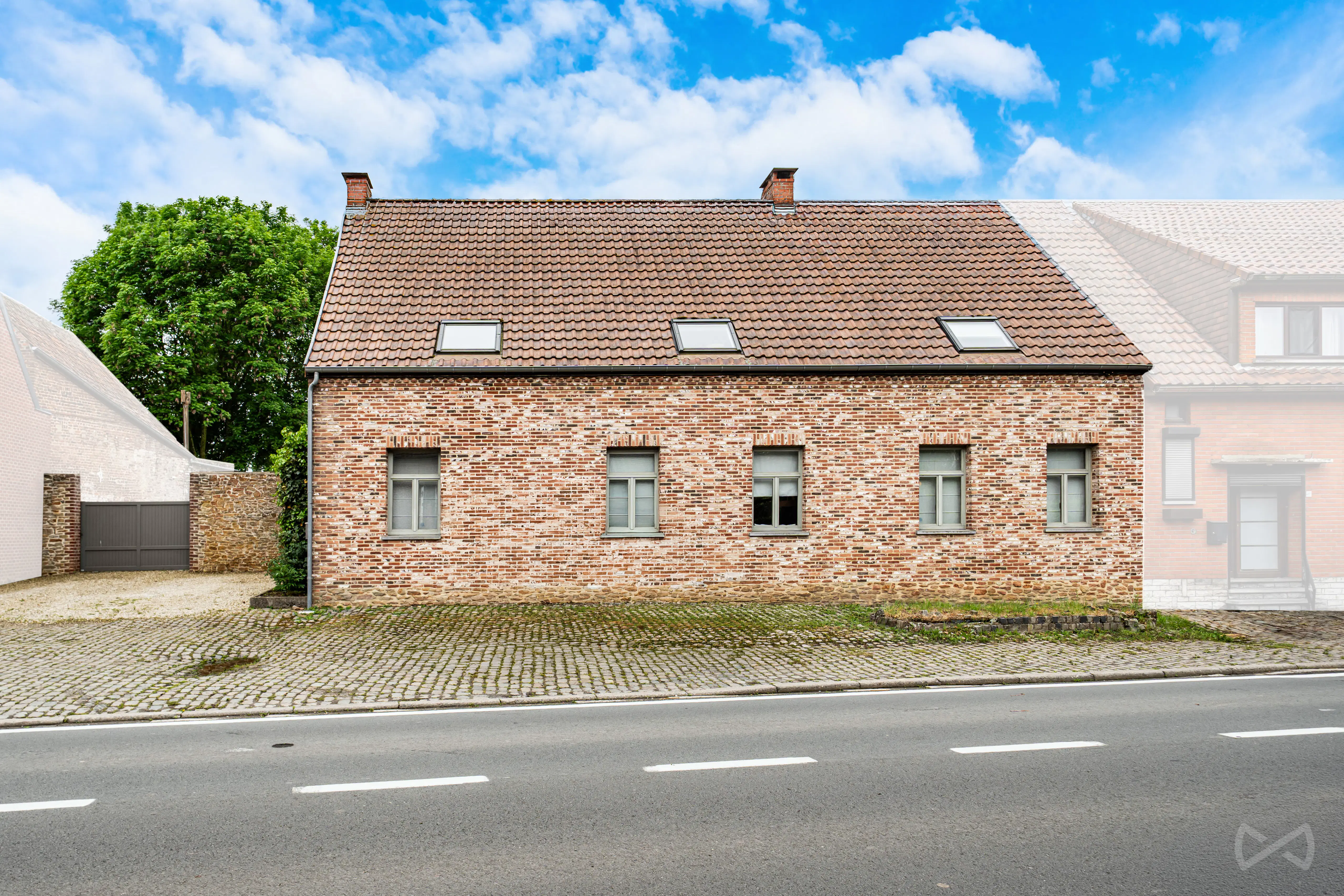 Picture of the property