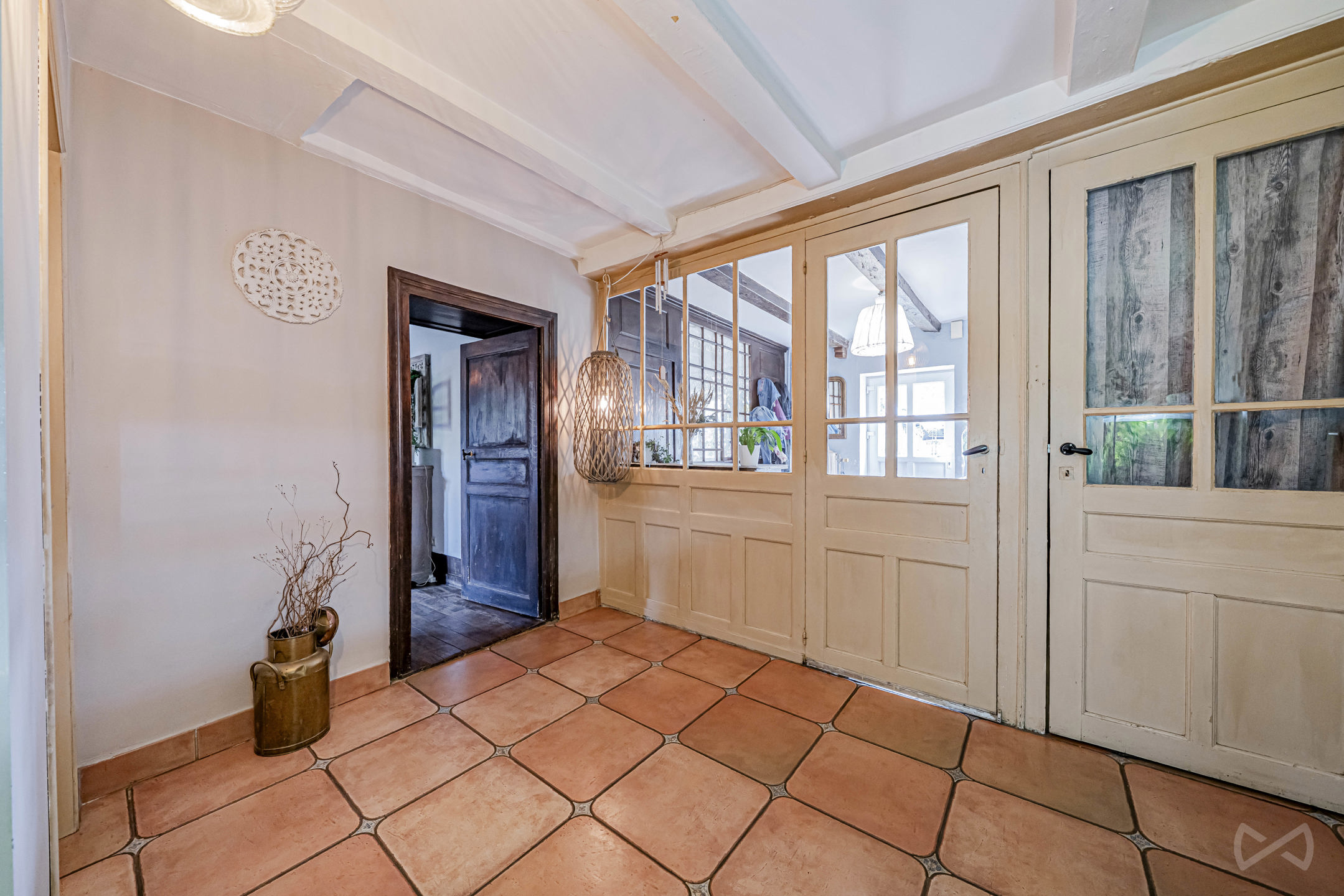 Foto 2 van 4 van Huis met drie slaapkamers in Chiny