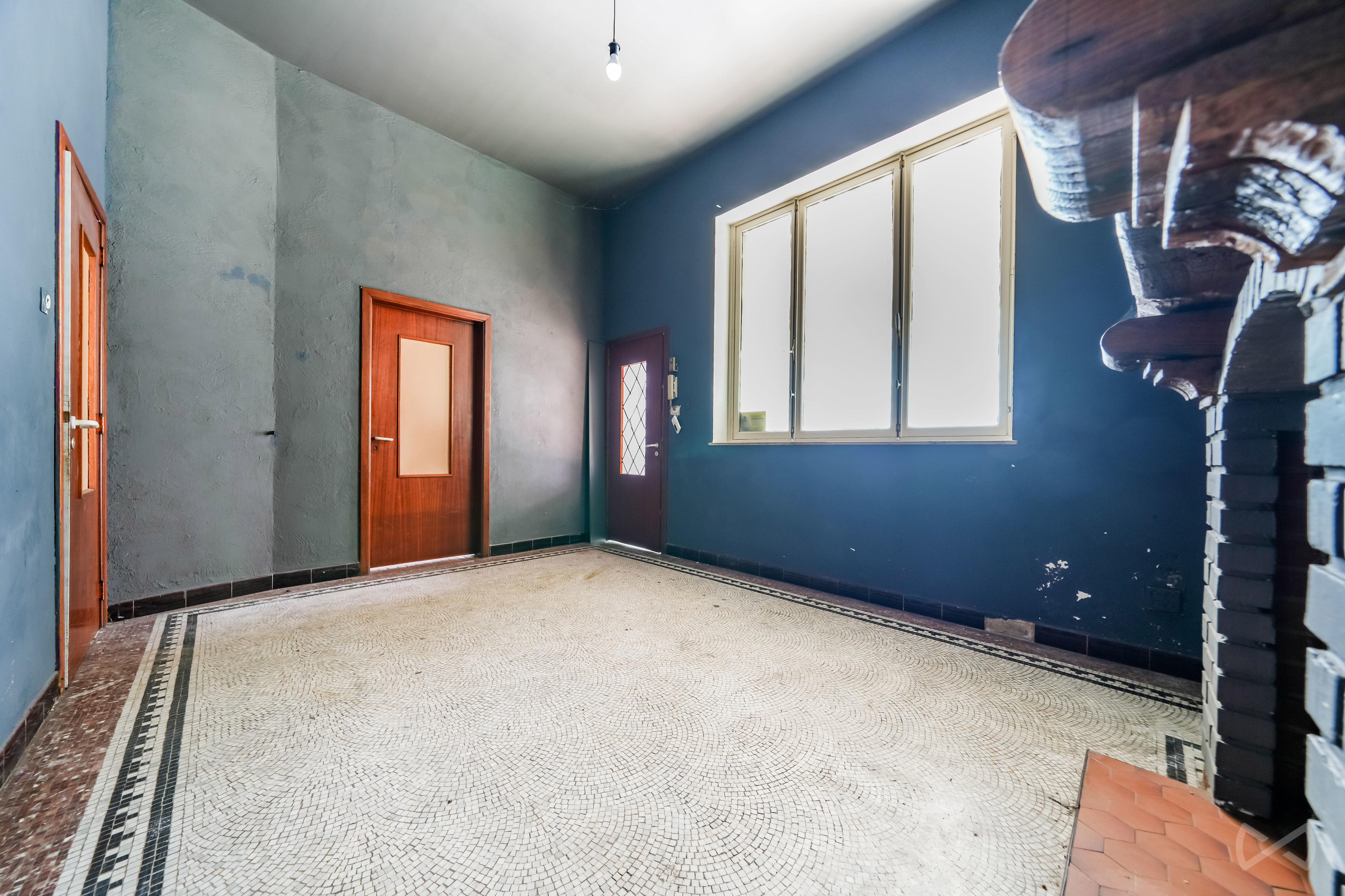 Photo 3 sur 4 pour Maison de maître de quatre chambres à Marcinelle