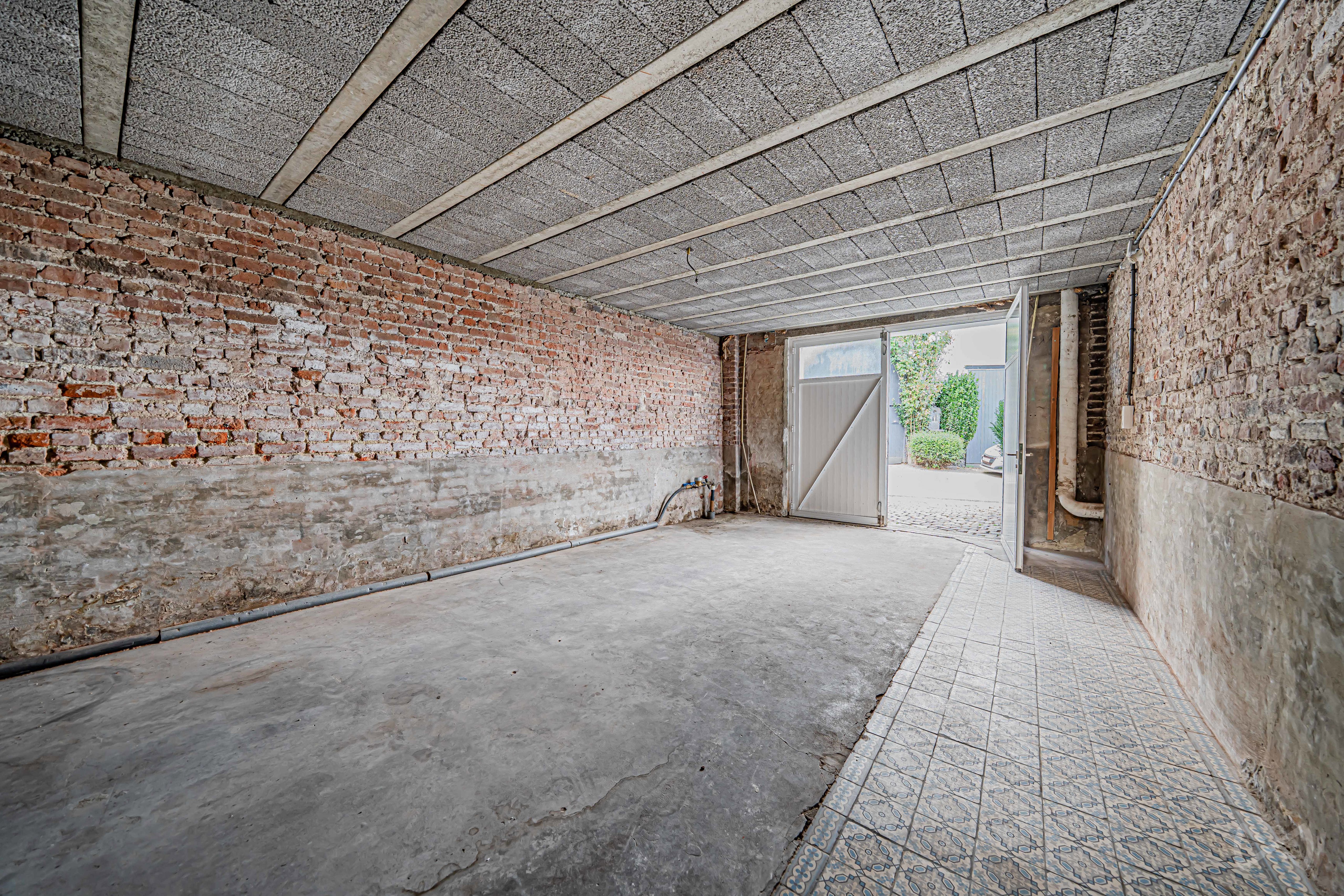 Picture 1 of 4 for House with eight bedrooms in Crehen