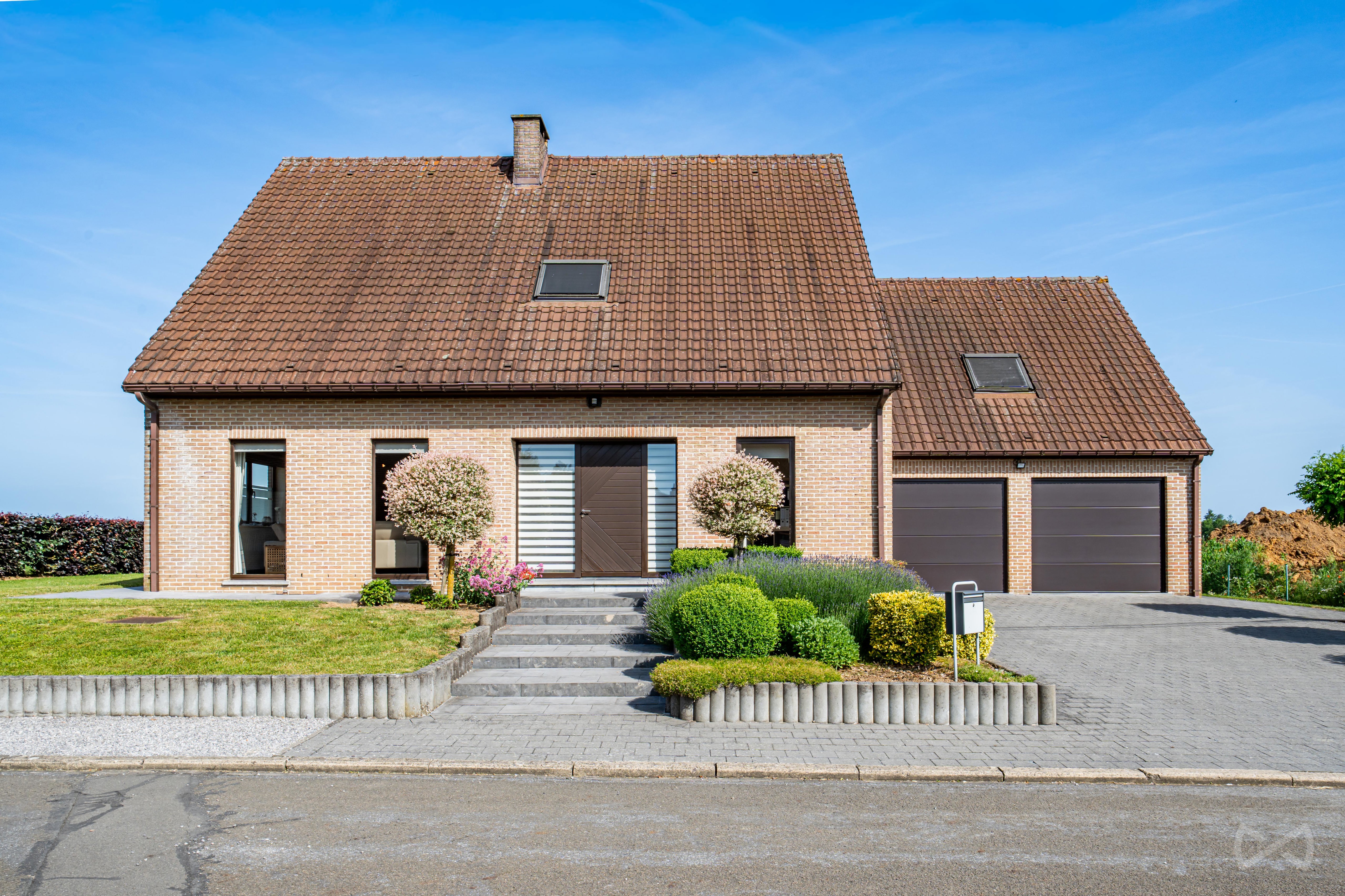 Picture 2 of 3 for Villa with four bedrooms in Tarcienne