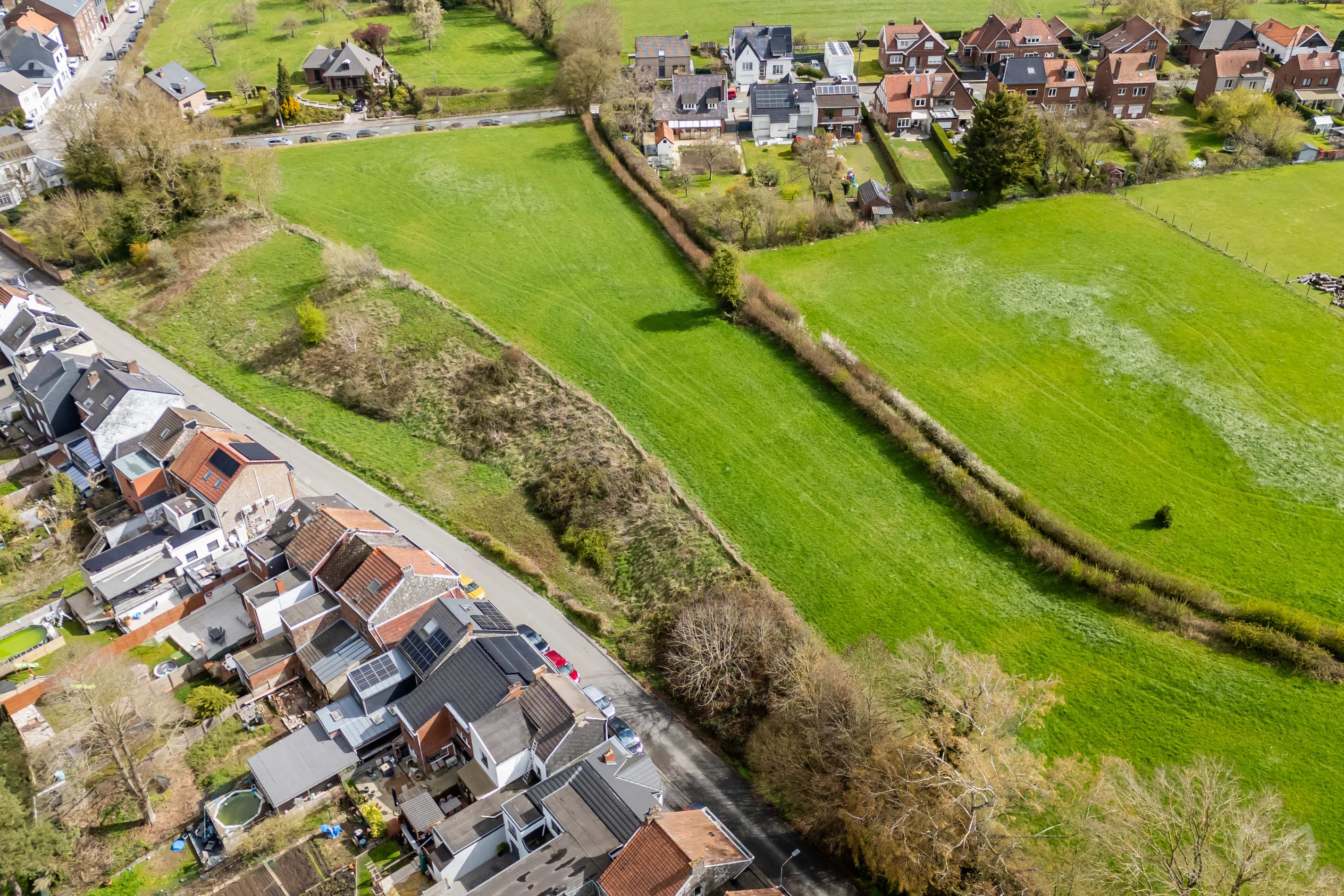 Picture 1 of 4 for Building ground in Montigny-le-Tilleul