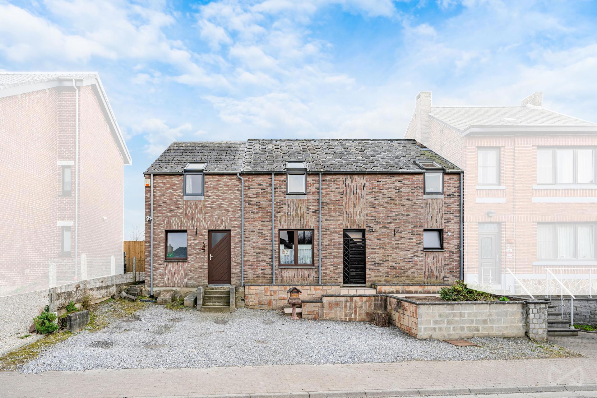 Foto 2 van 3 van Huis met vijf slaapkamers in Sart-dames-avelines