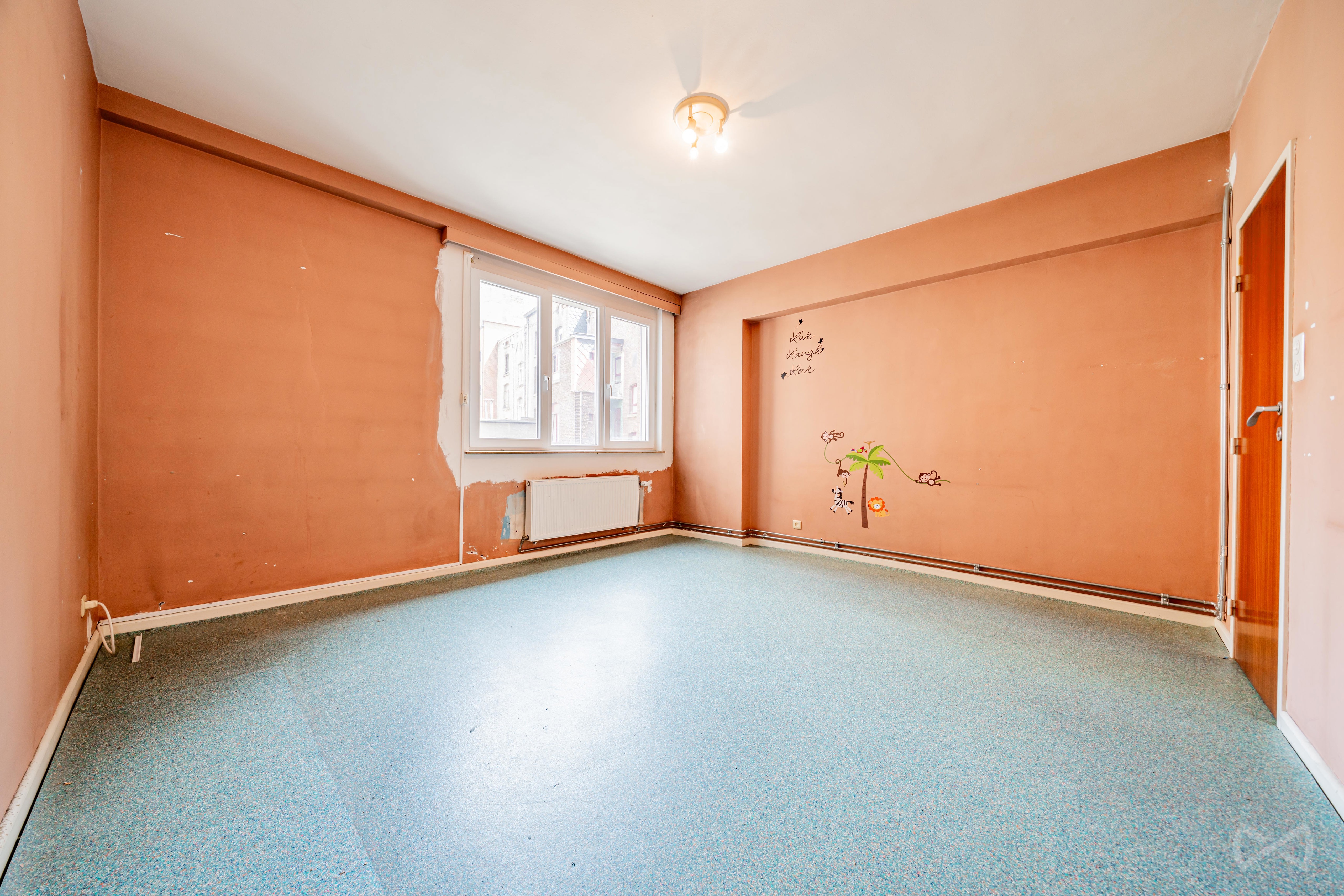 Picture 3 of 4 for Flat with two bedrooms in Charleroi