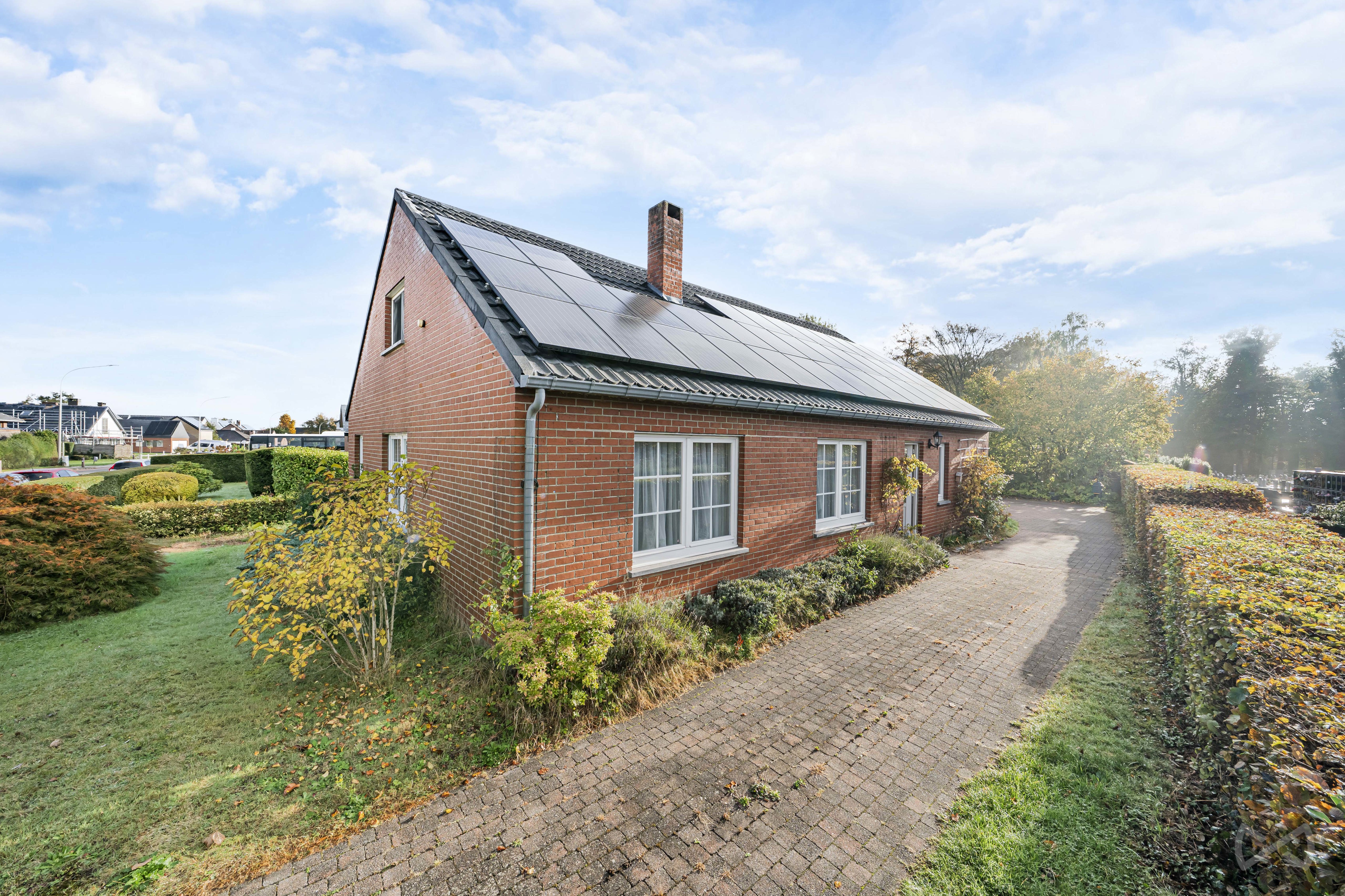 Picture 3 of 3 for House with four bedrooms in Ottignies