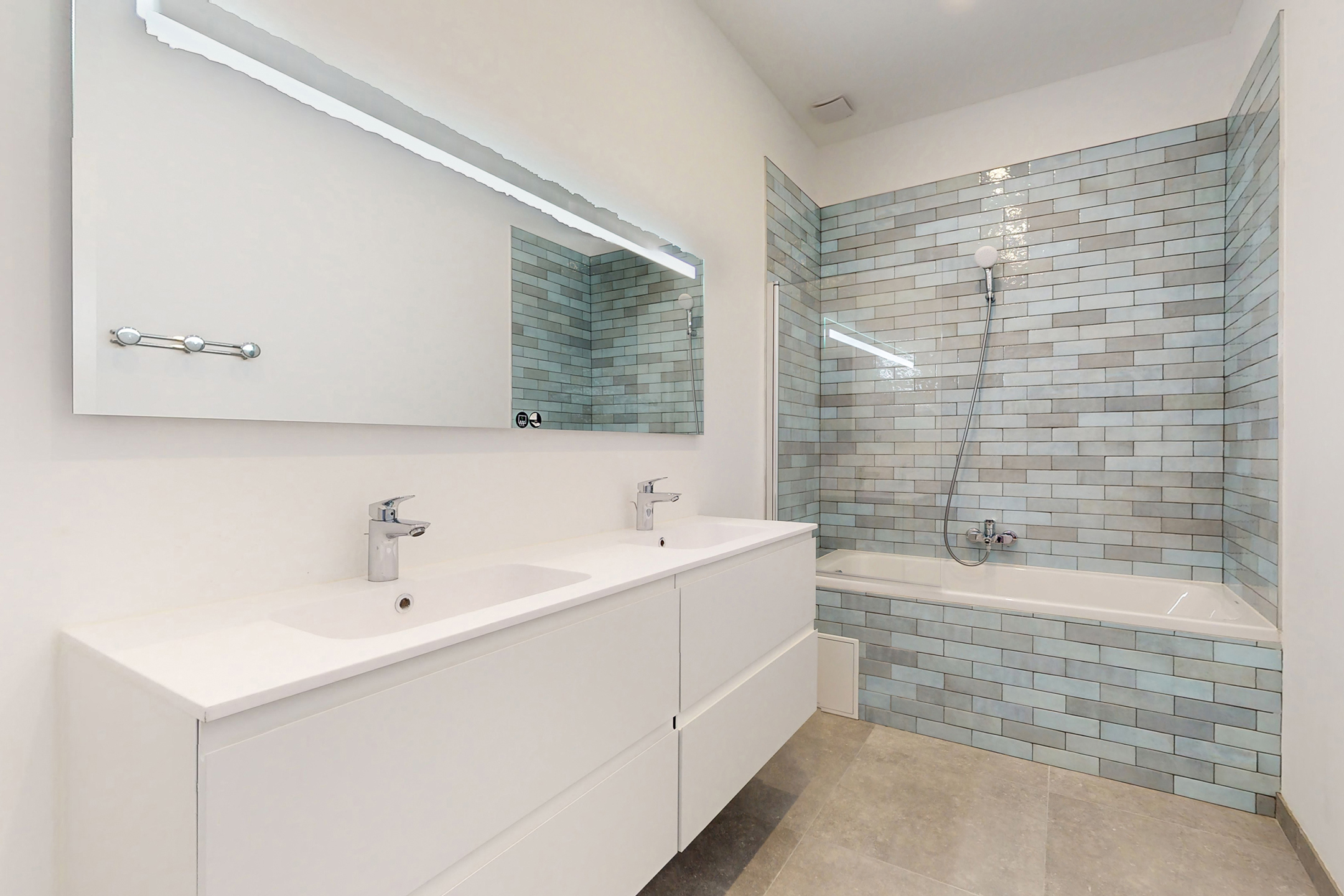 Picture 4 of 4 for Flat with five bedrooms in Schaerbeek