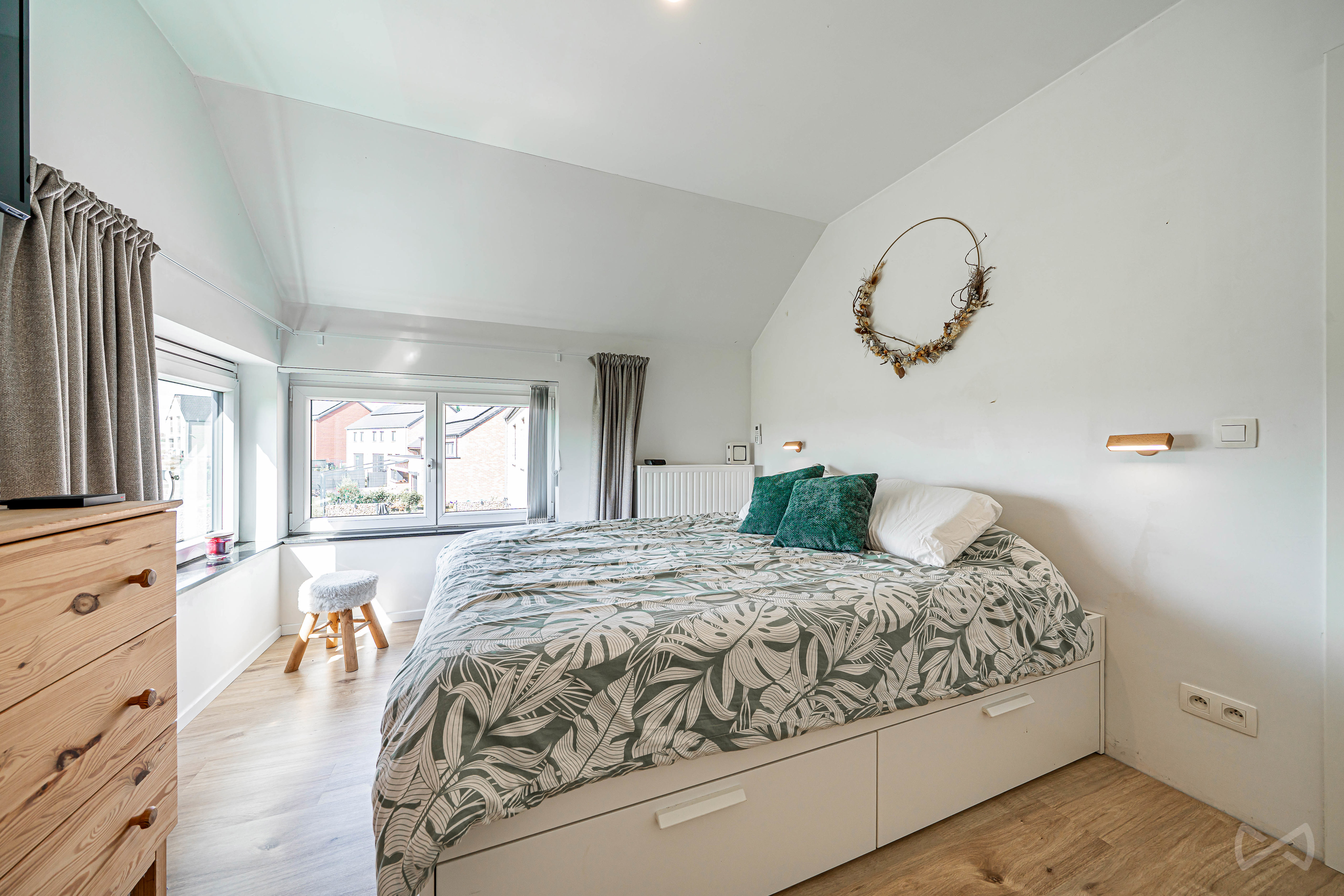 Picture 1 of 4 for Villa with four bedrooms in Wasseiges