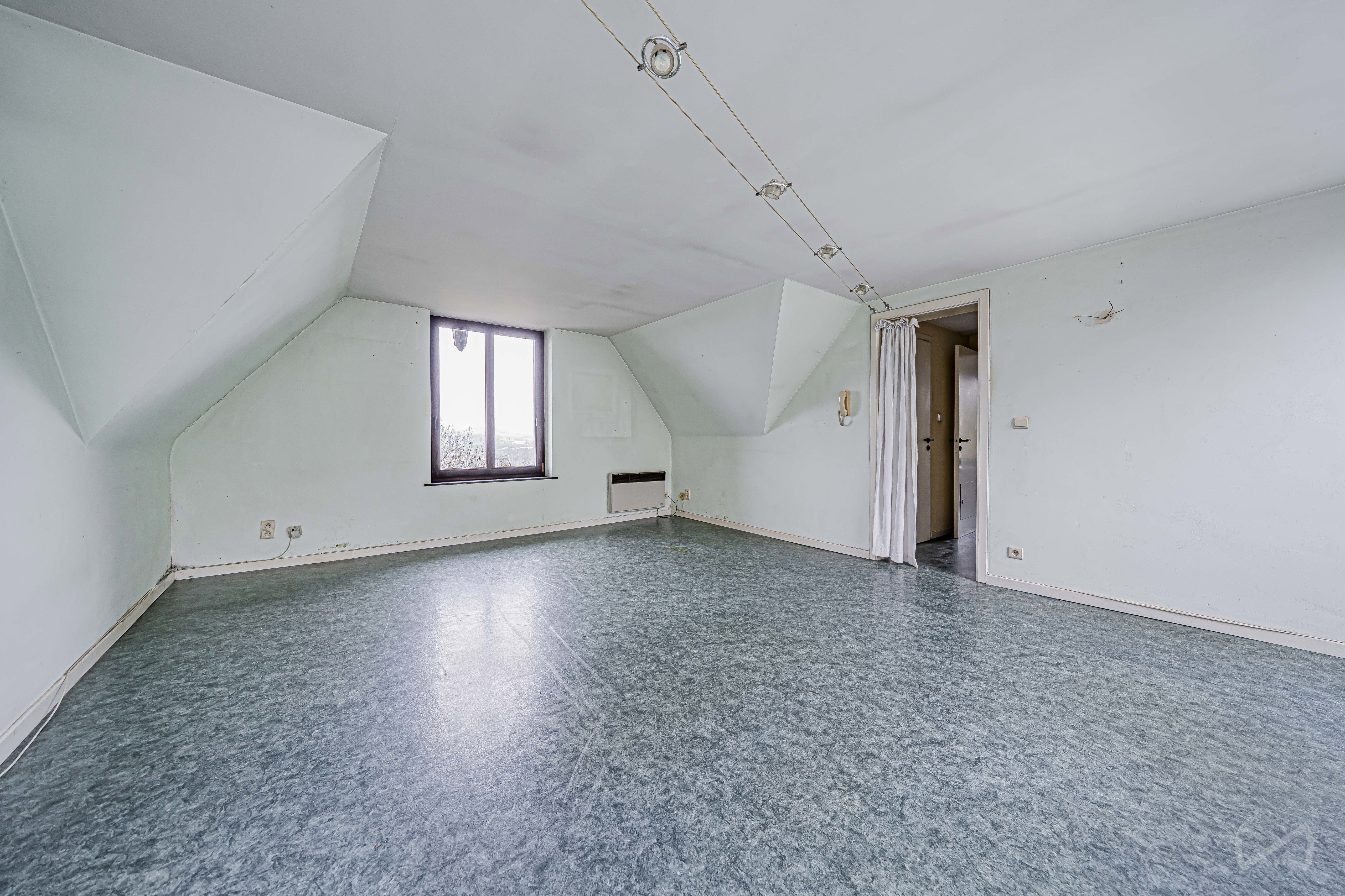 Picture 2 of 4 for Maison de maitre with ten bedrooms in Liège
