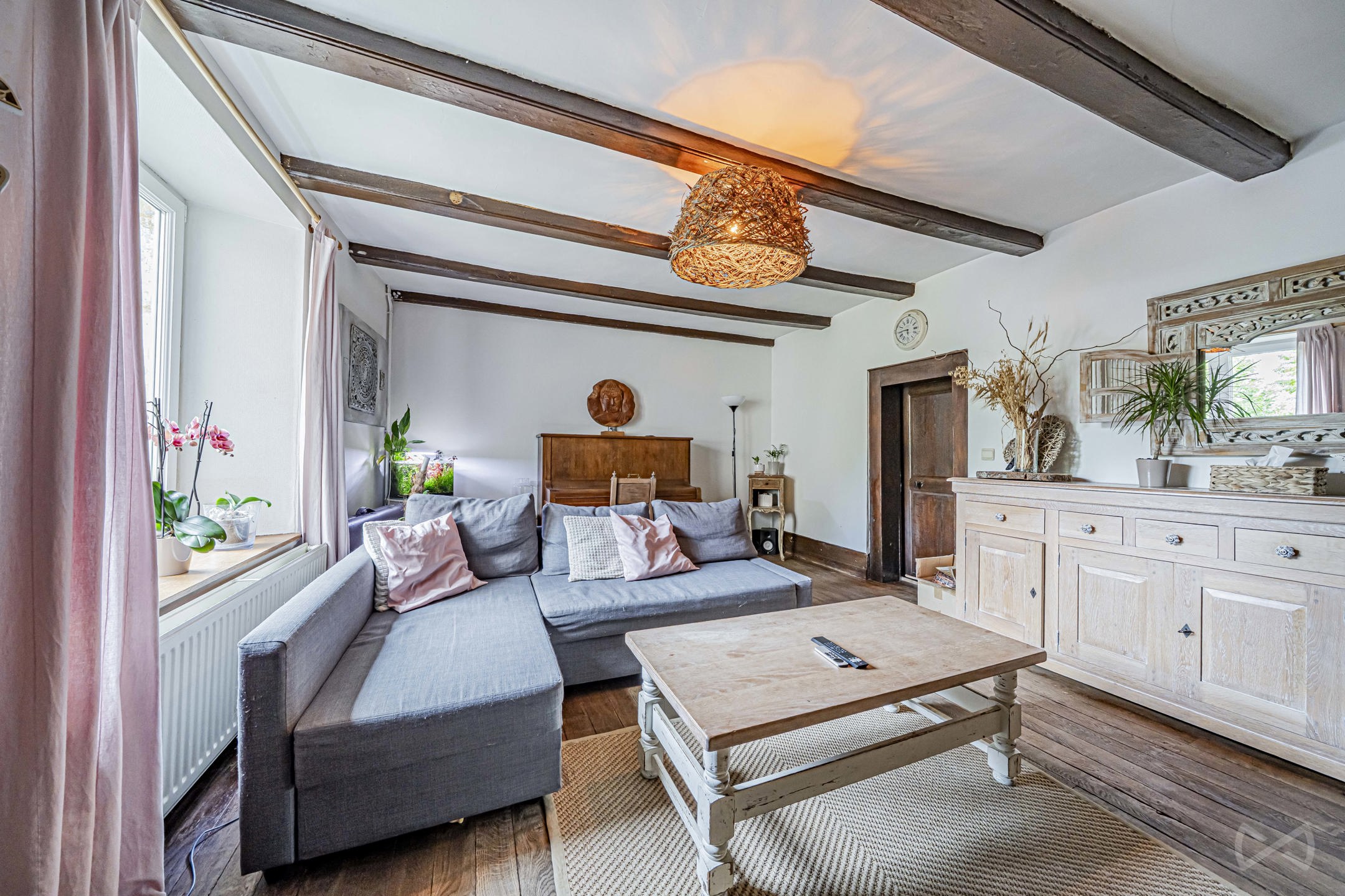 Foto 3 van 4 van Huis met drie slaapkamers in Chiny