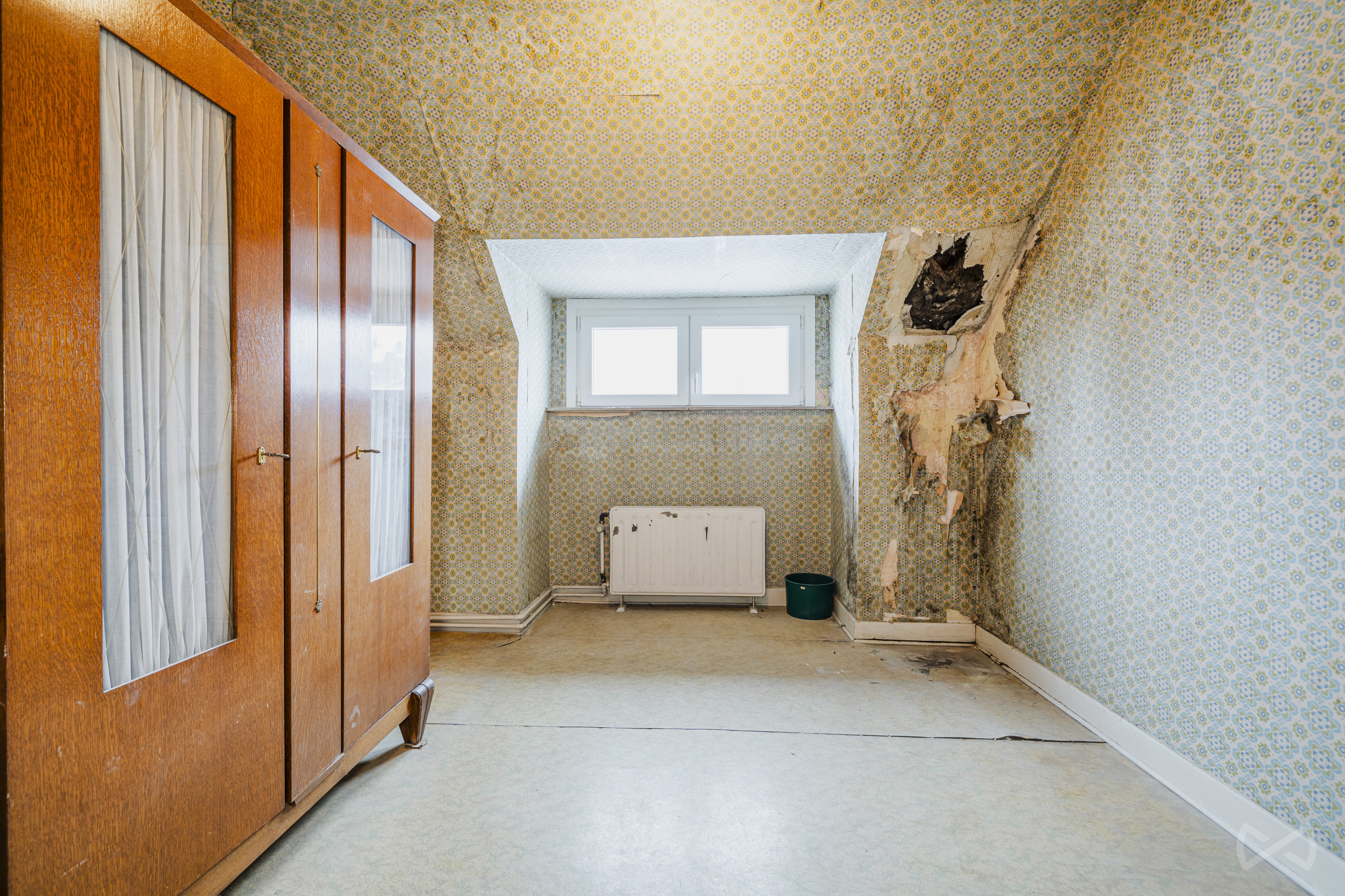 Picture 3 of 4 for House with four bedrooms in Mont-sur-marchienne