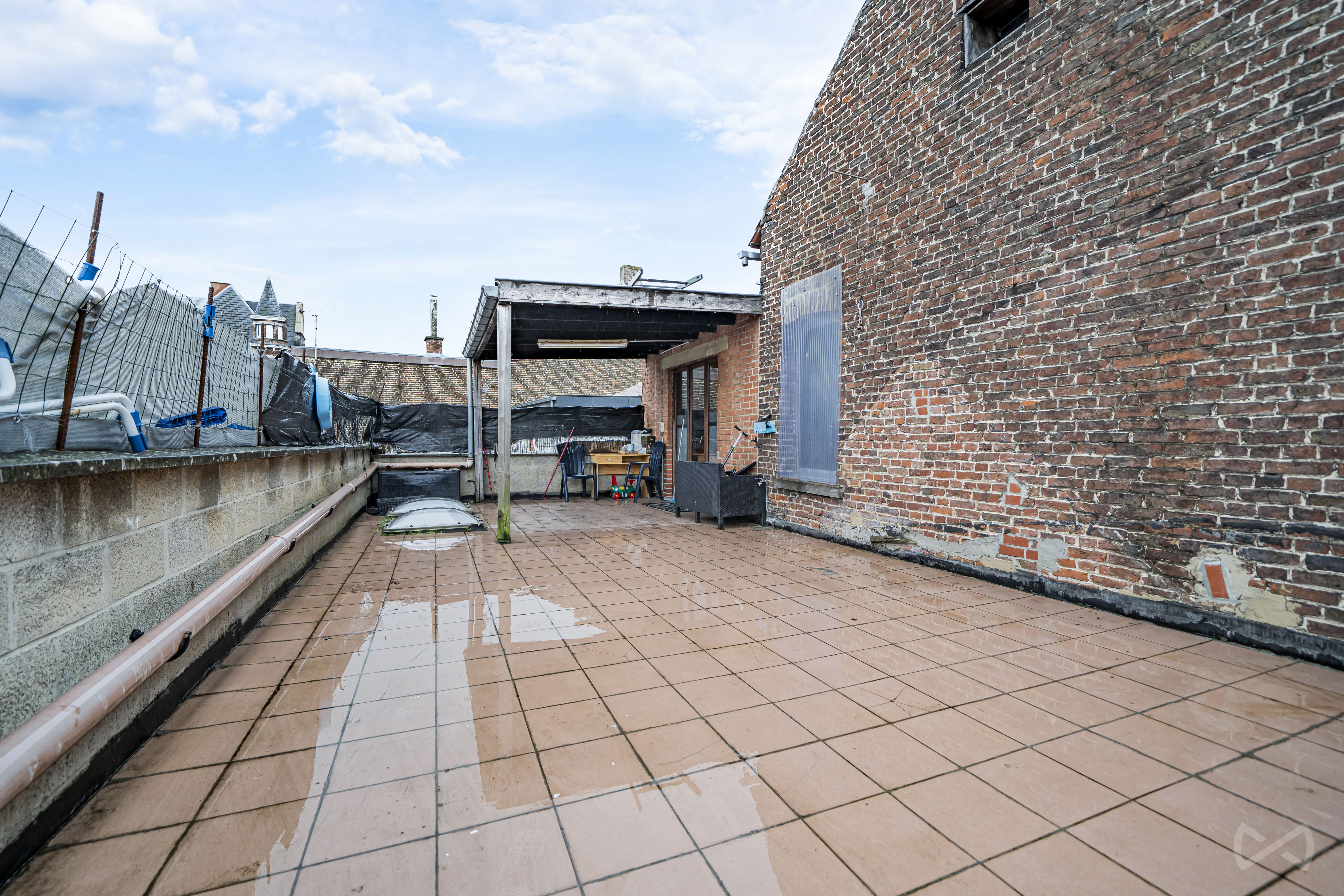 Picture 1 of 4 for Multi-purpose building with two bedrooms in Péronnes (-lez-binche)