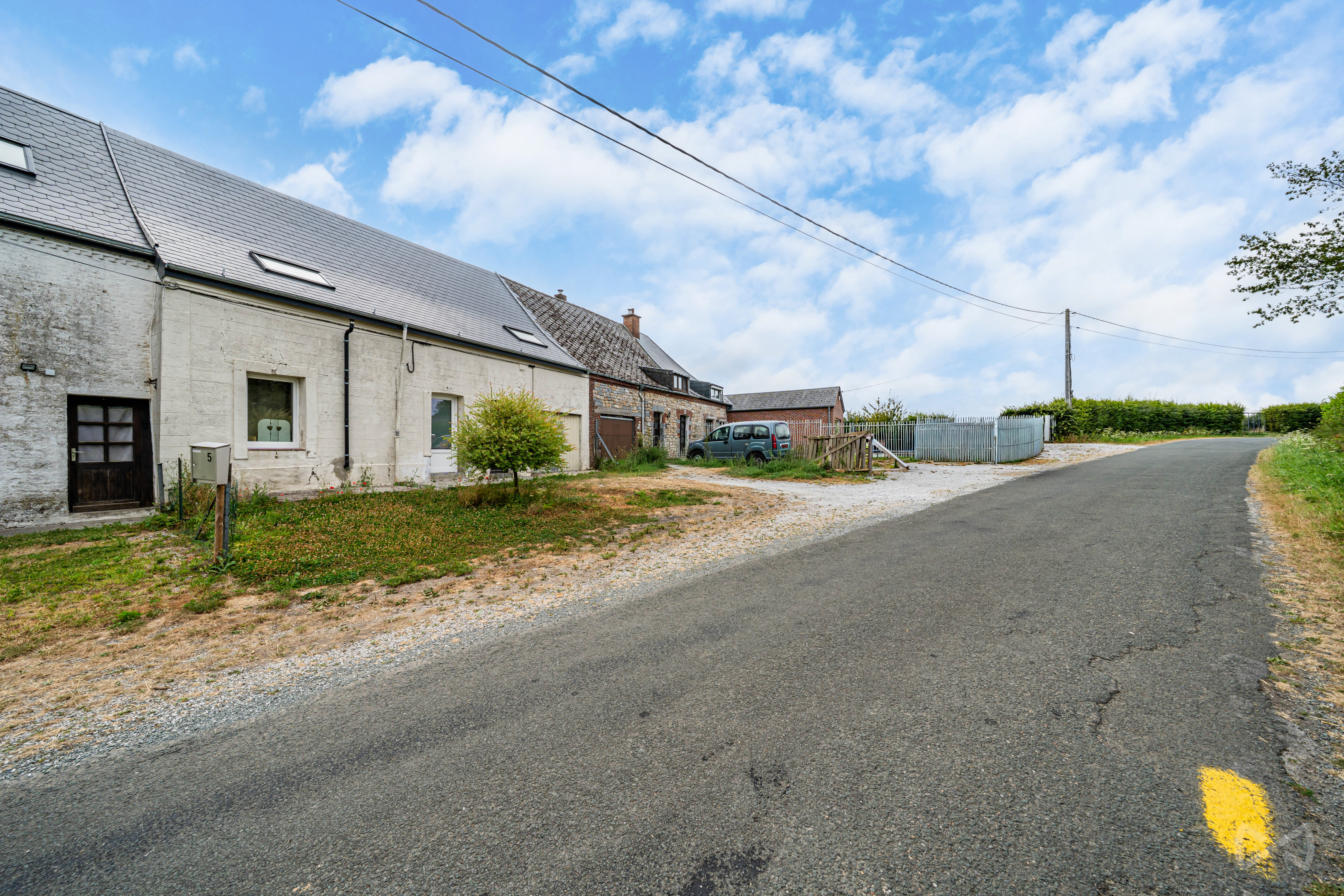 Picture 1 of 4 for House with two bedrooms in Momignies