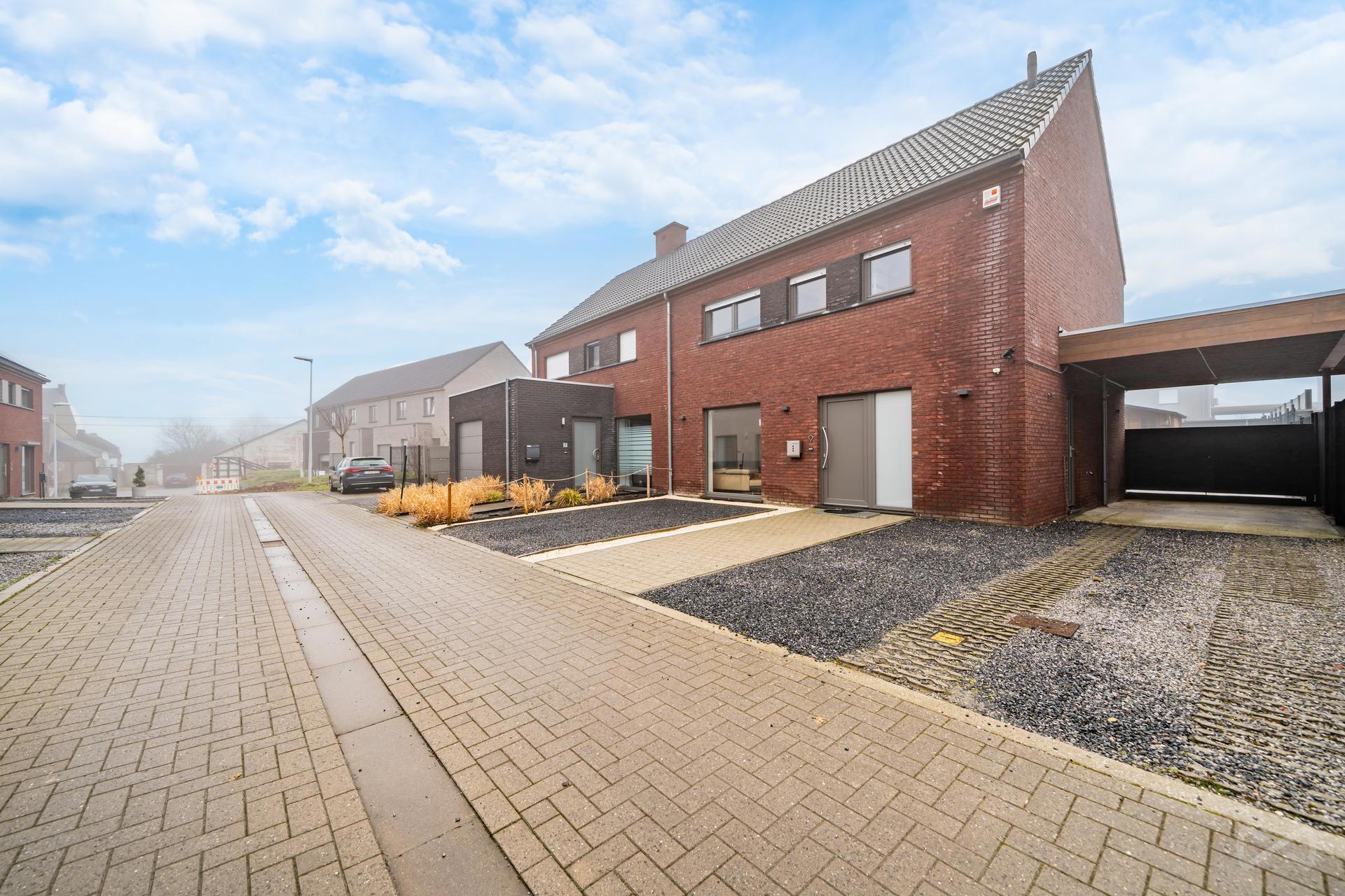 Foto 3 van 4 van Huis met drie slaapkamers in Manage