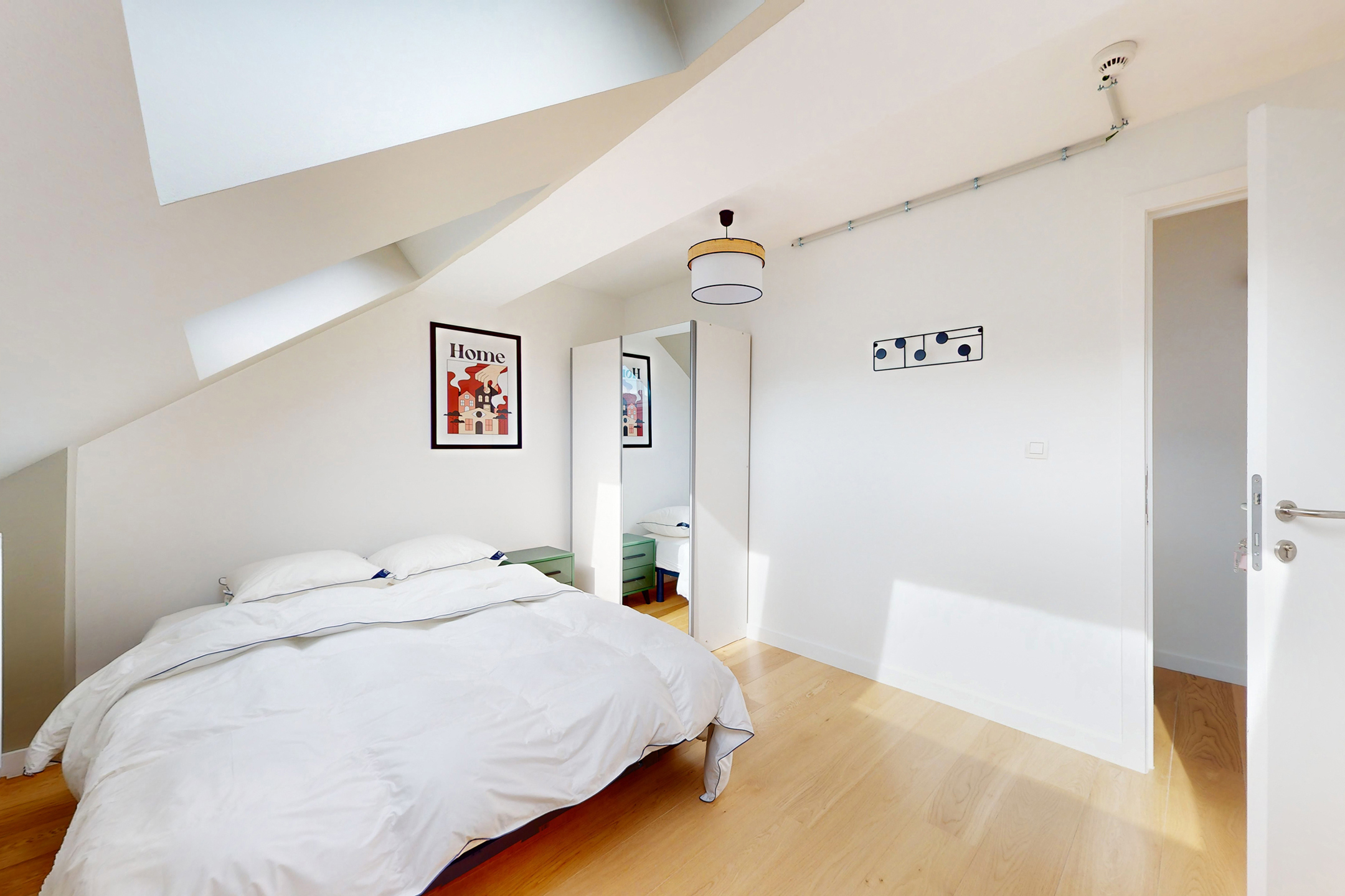 Picture 2 of 4 for Flat with five bedrooms in Schaerbeek