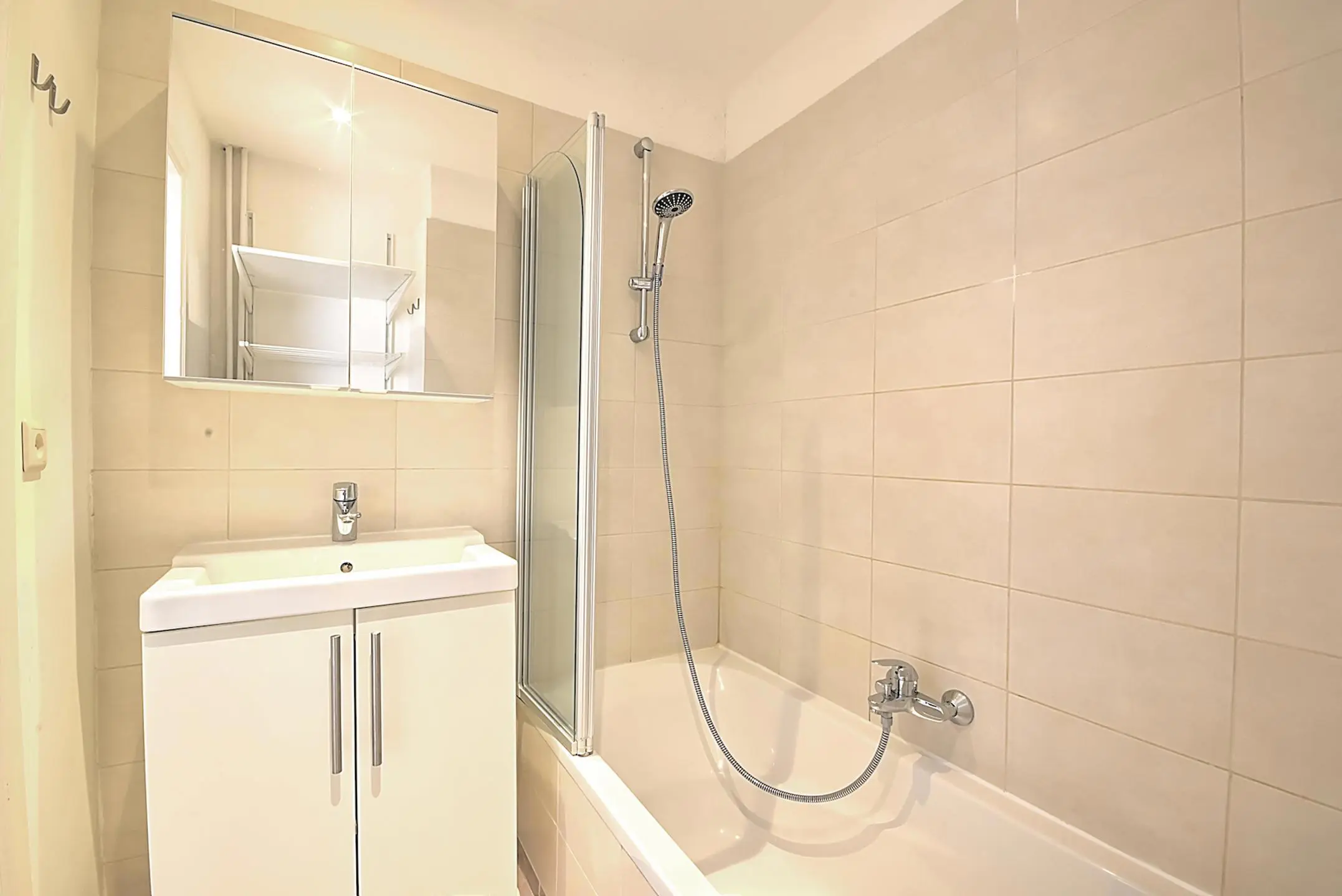 Picture 3 of 3 for Flat with two bedrooms in Kraainem