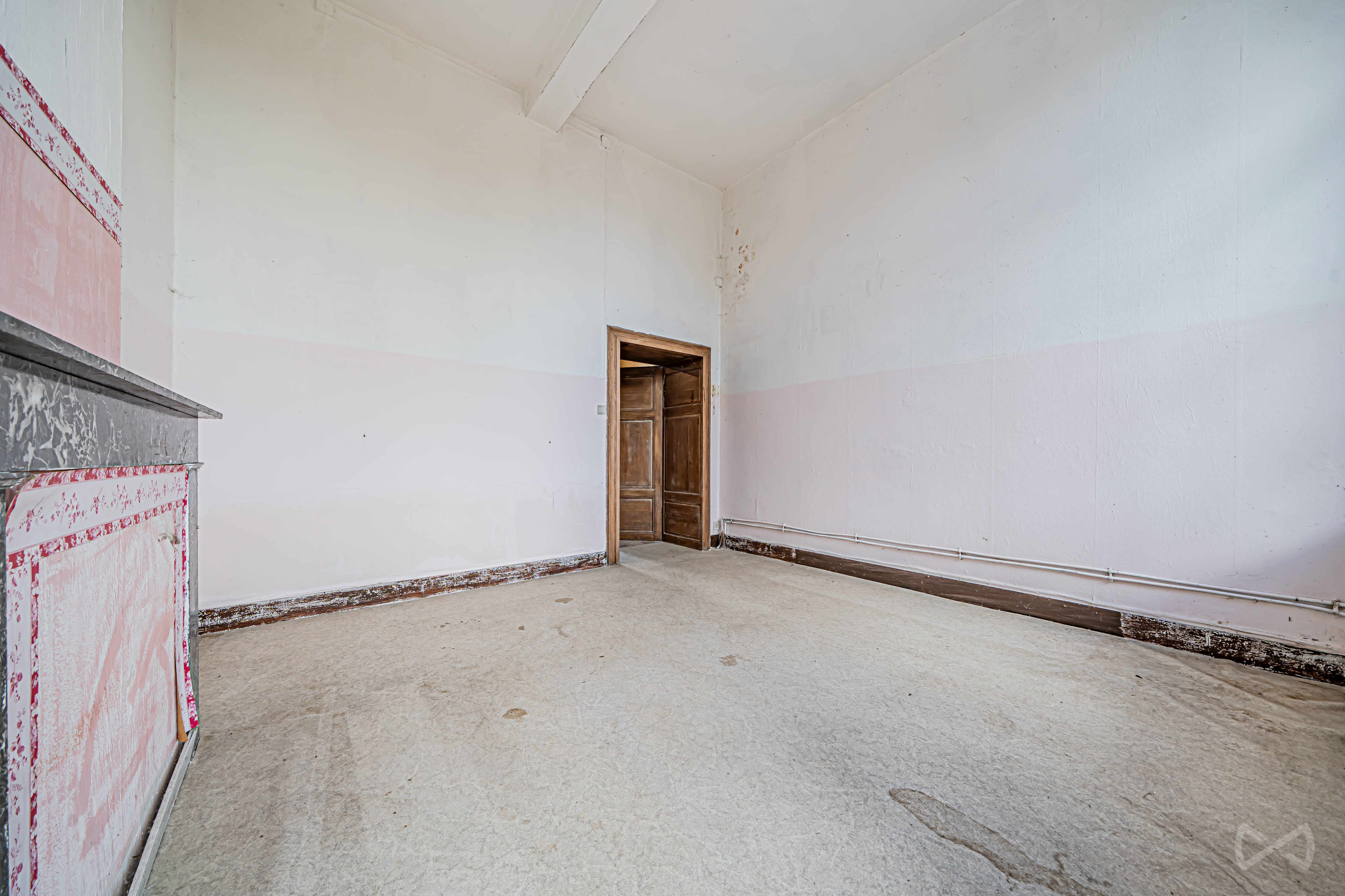 Picture 1 of 4 for Castle with ten bedrooms in Vellereille-le-sec