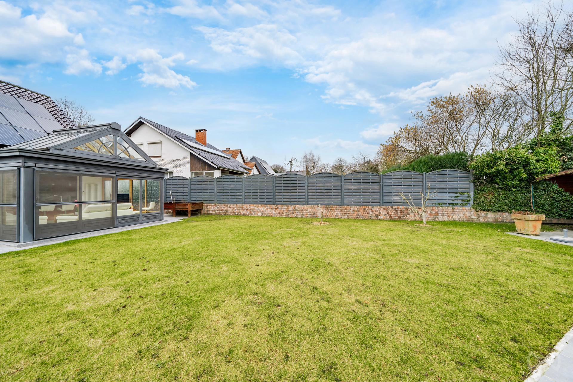 Picture 4 of 4 for House with four bedrooms in Charleroi Marcinelle