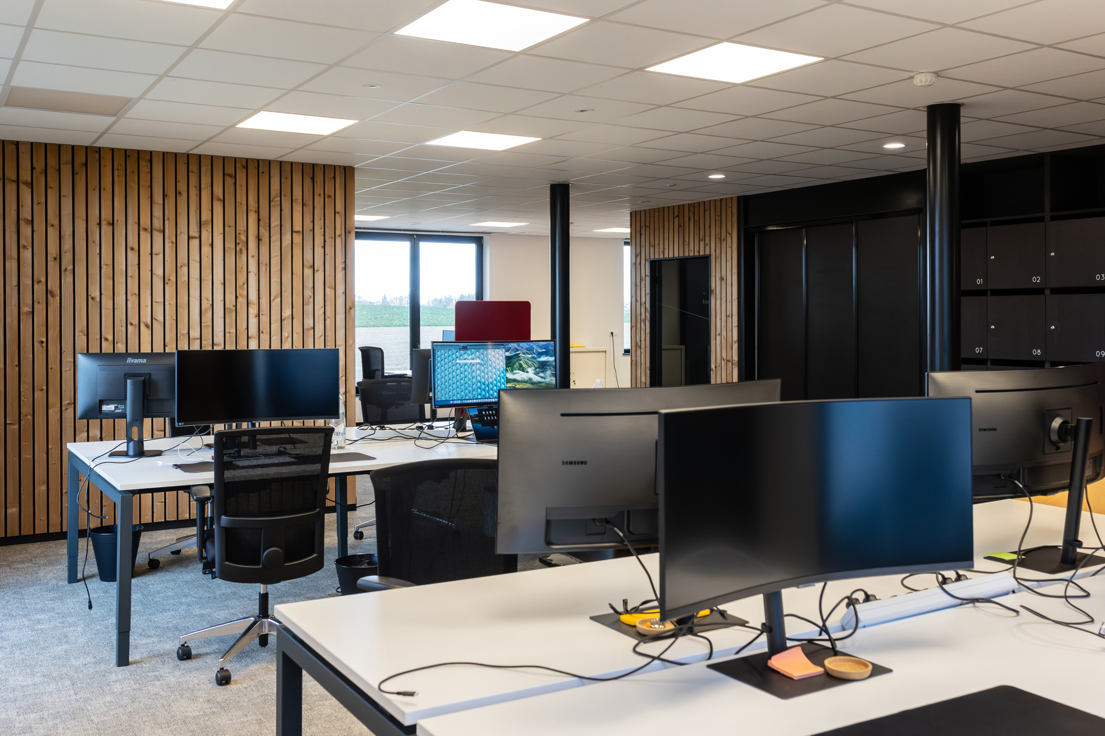 Picture 1 of 4 for Offices in Waremme