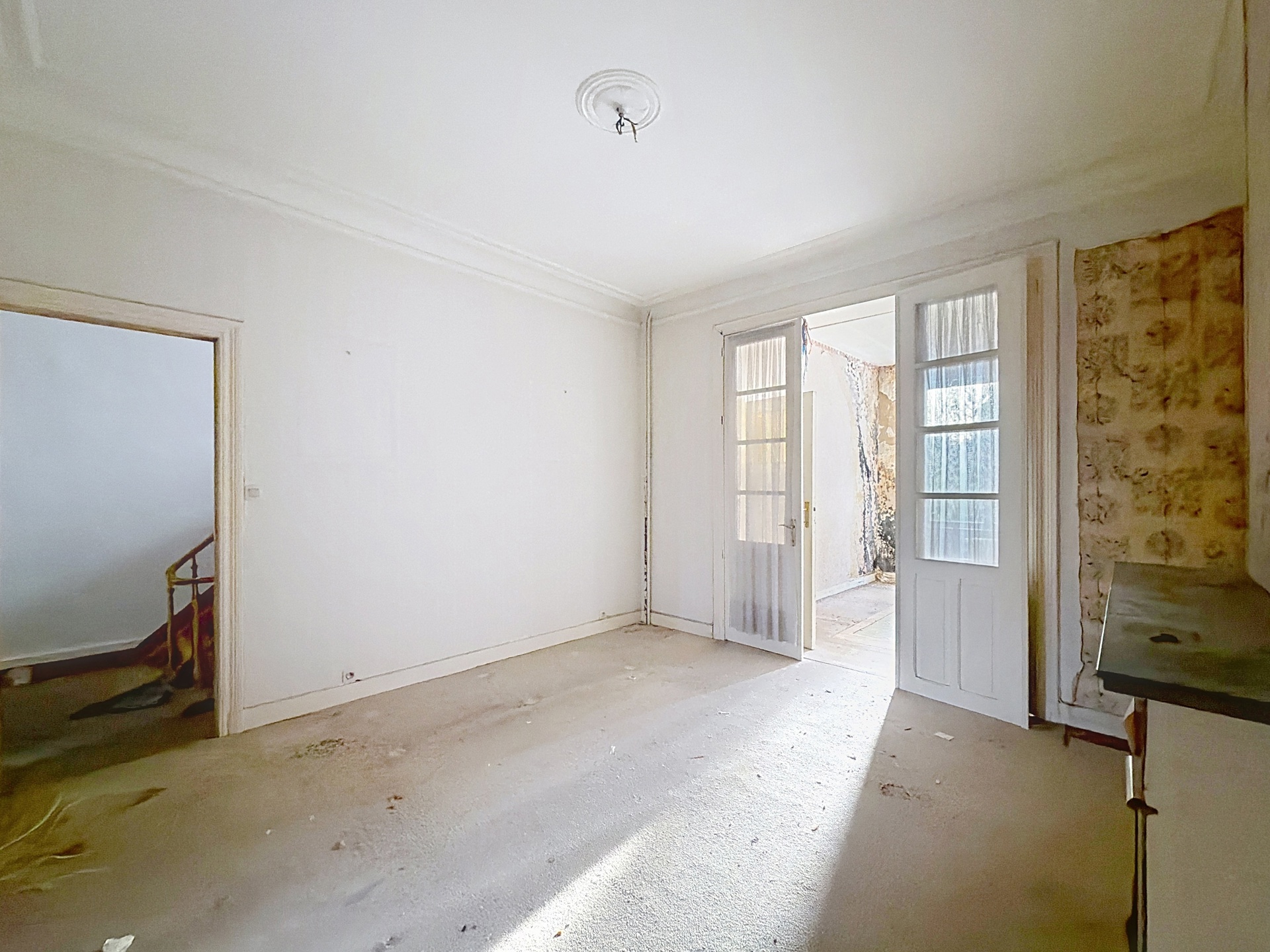 Foto 1 van 4 van Appartementsgebouw met vijf slaapkamers in Schaerbeek