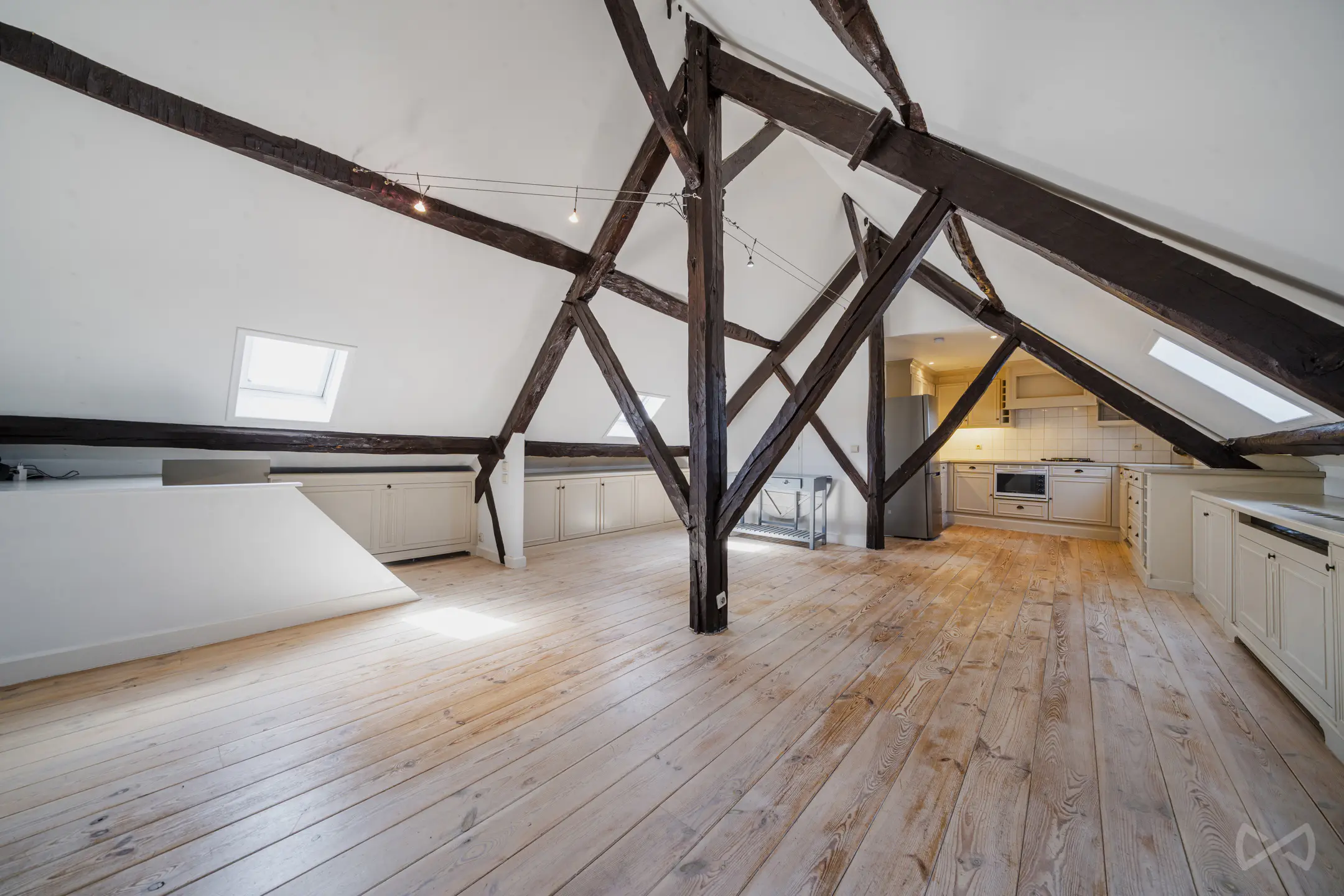Picture 3 of 4 for Multi-purpose building with four bedrooms in Sart-Dames-Avelines