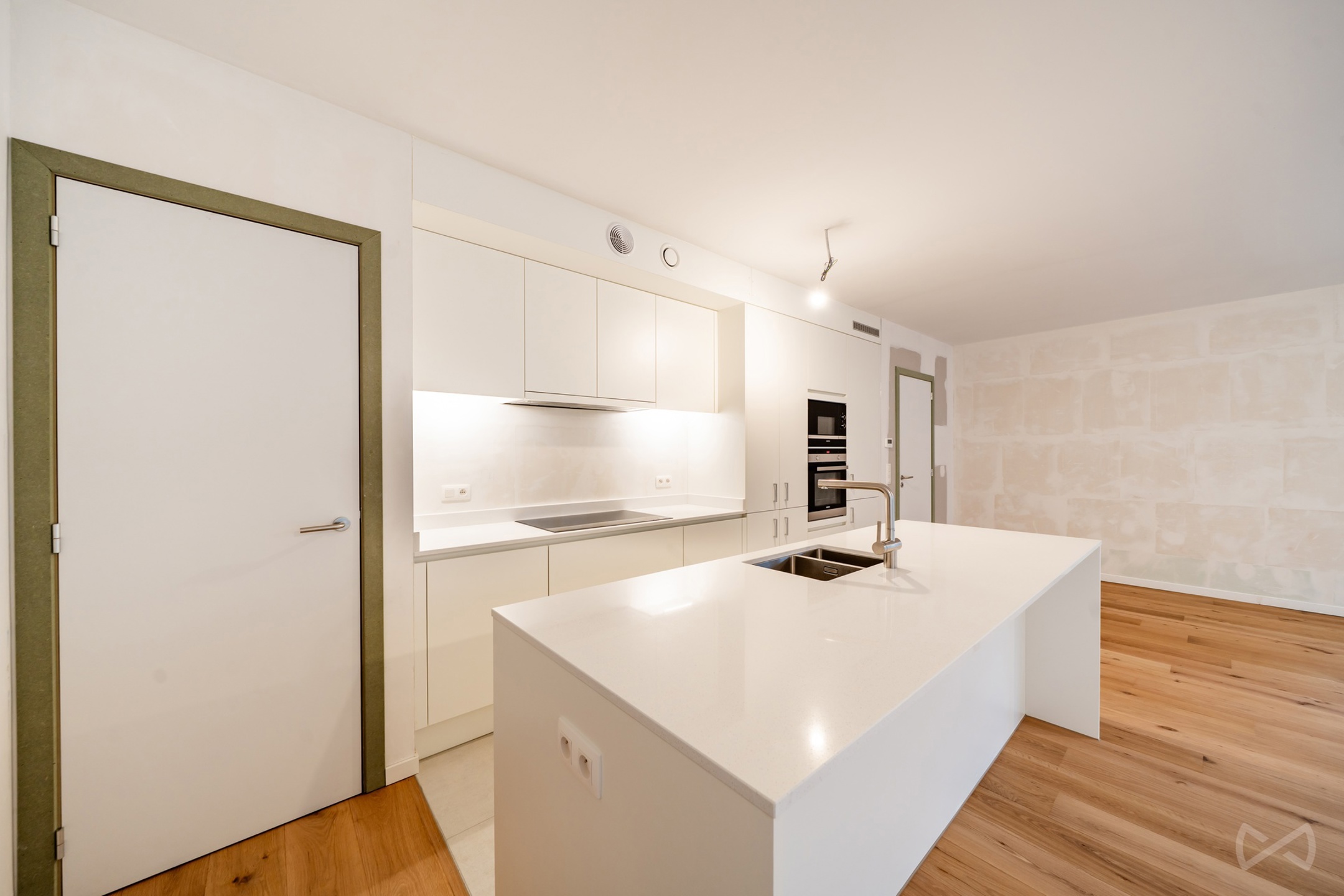 Picture 1 of 4 for Flat with two bedrooms in Bruxelles