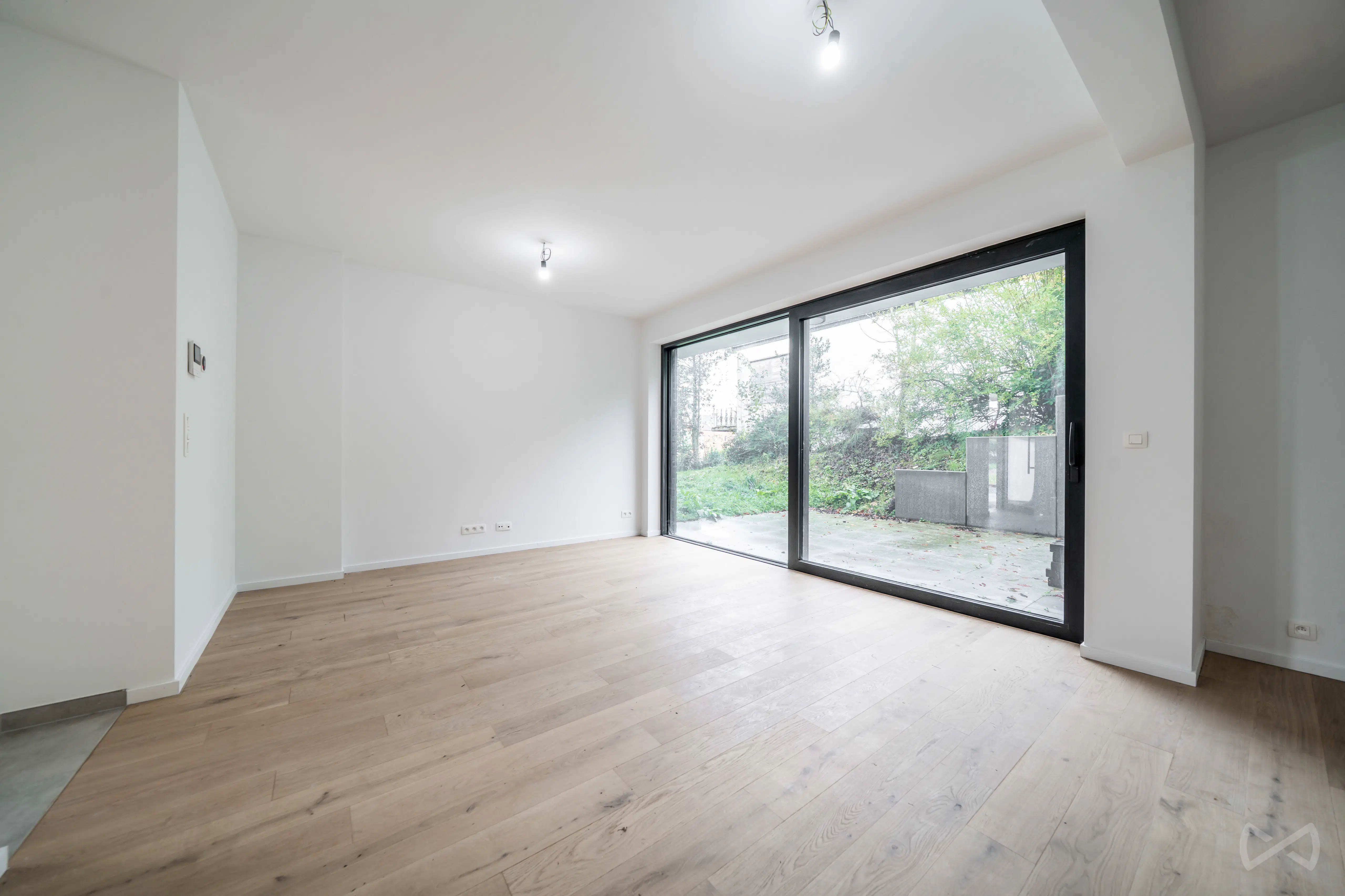 Foto 1 van 5 van Gelijkvloerse verdieping met één slaapkamer in Seraing Boncelles