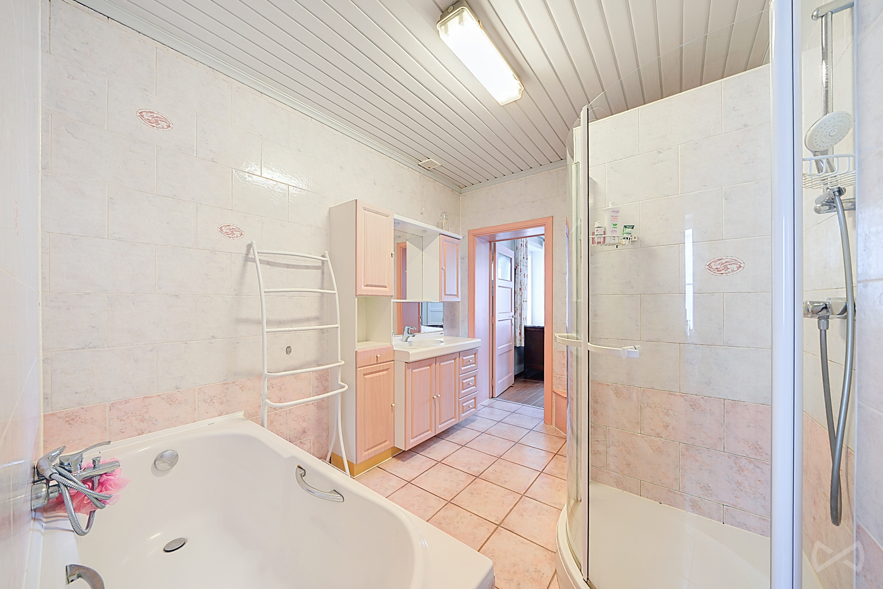 Photo 4 sur 4 pour Villa de quatre chambres à Gerpinnes