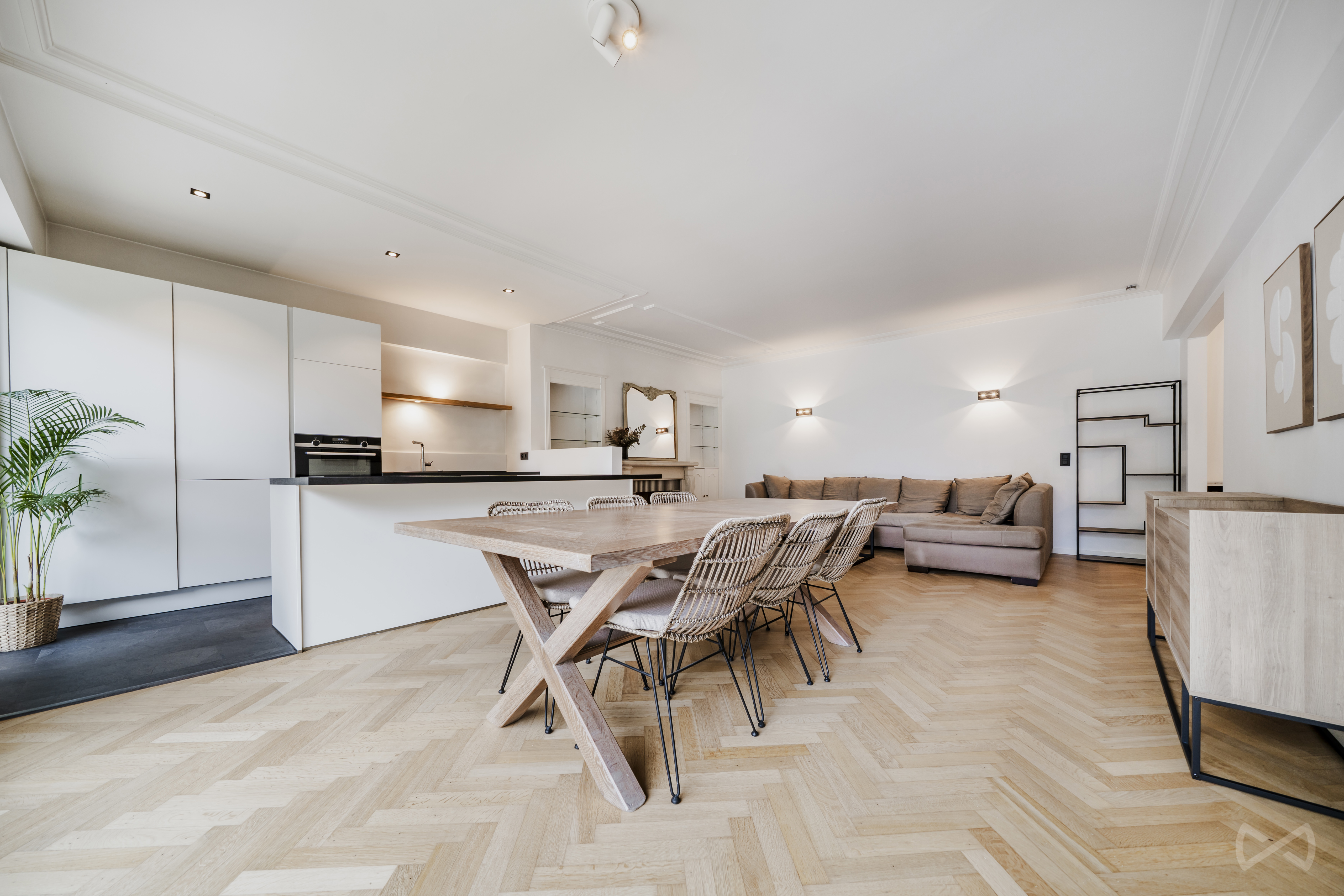 Picture 1 of 4 for Flat with two bedrooms in Uccle